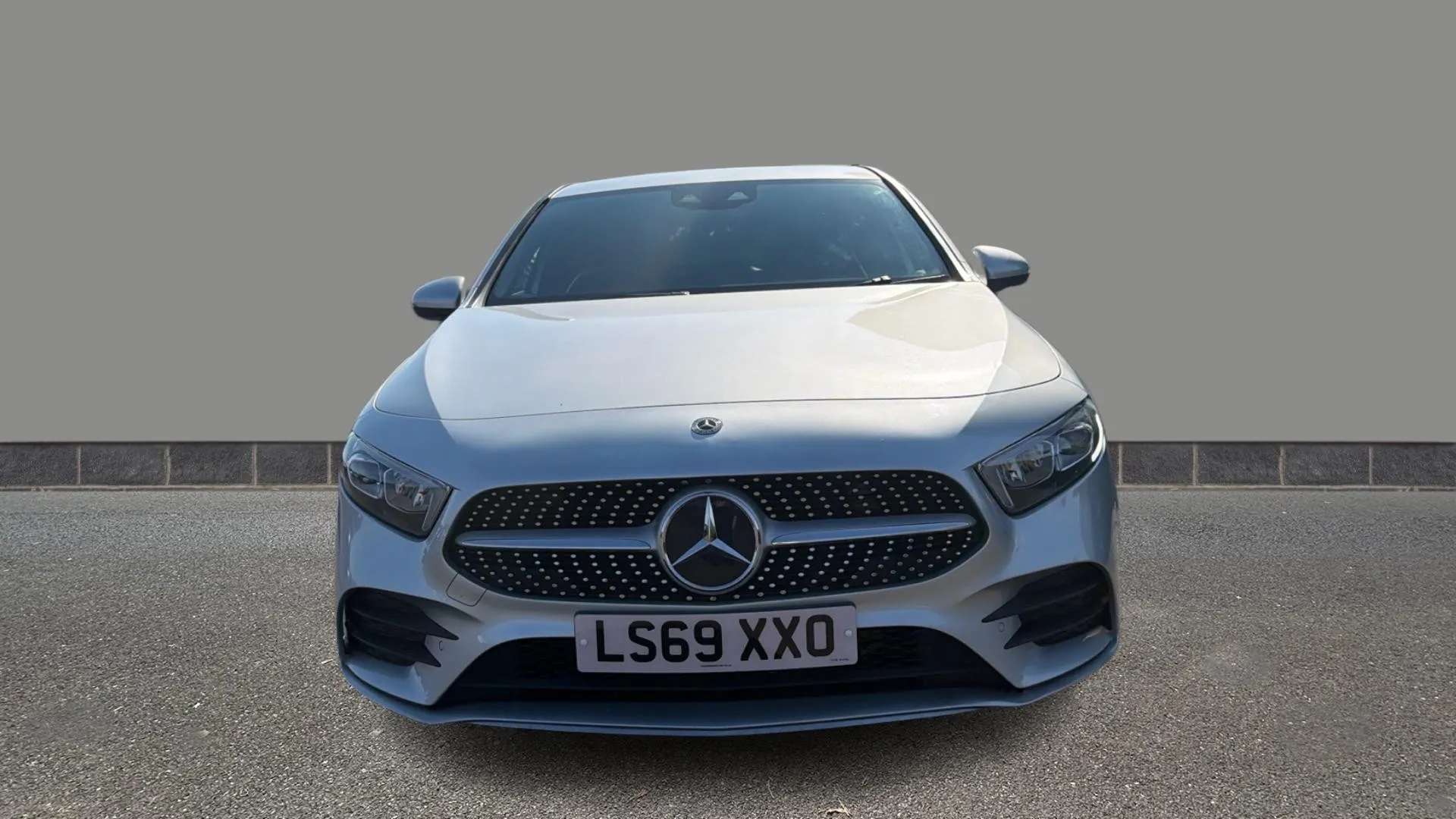 A 2019 MERCEDES-BENZ A CLASS A200 AMG Line Premium Auto A 2019 MERCEDES-BENZ A CLASS A200 AMG Line Premium Auto
