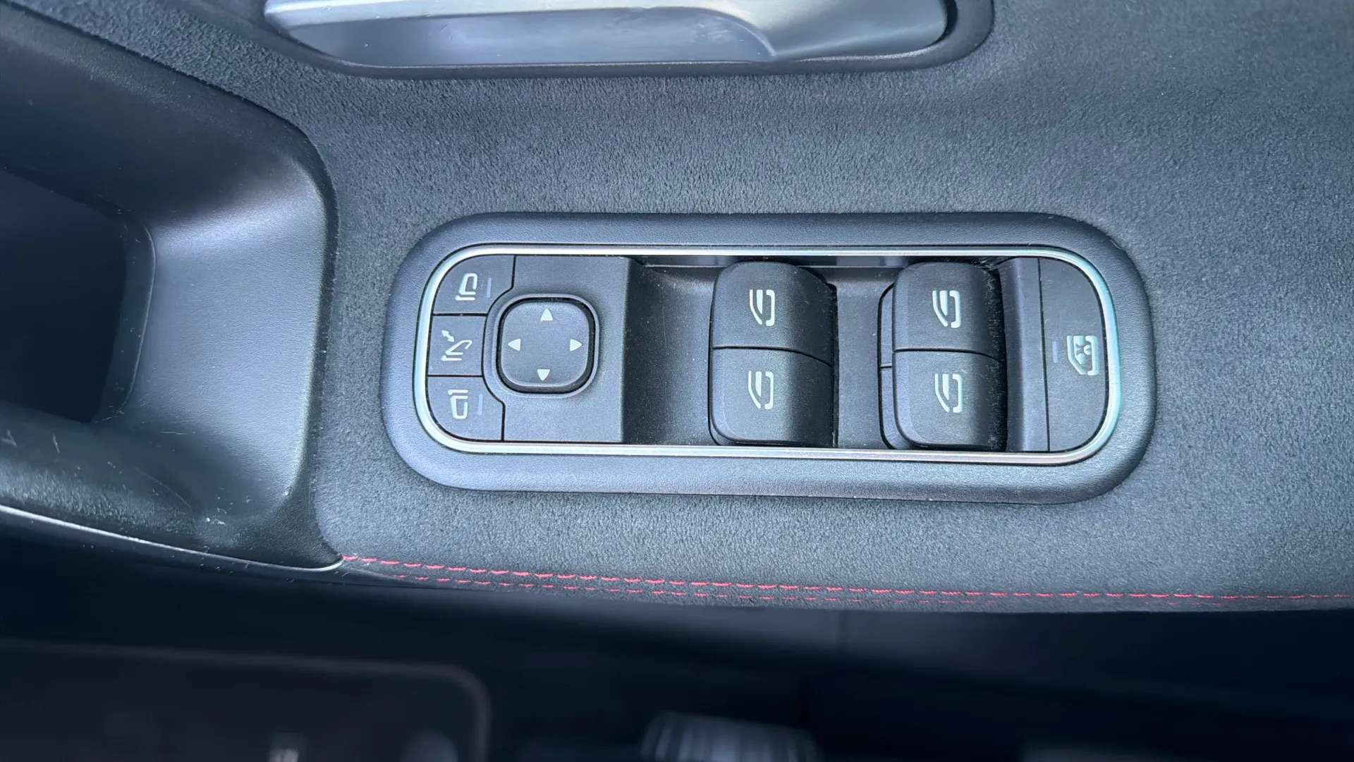 2019 MERCEDES-BENZ A CLASS 2019 MERCEDES-BENZ A CLASS