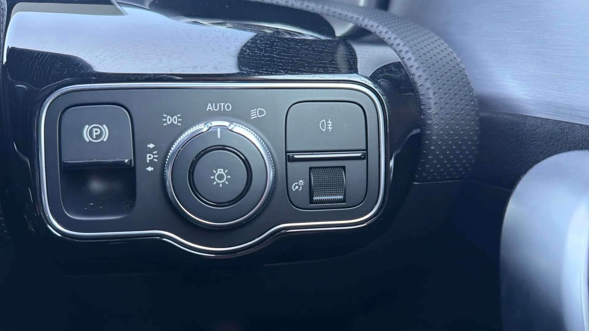 2019 MERCEDES-BENZ A CLASS 2019 MERCEDES-BENZ A CLASS
