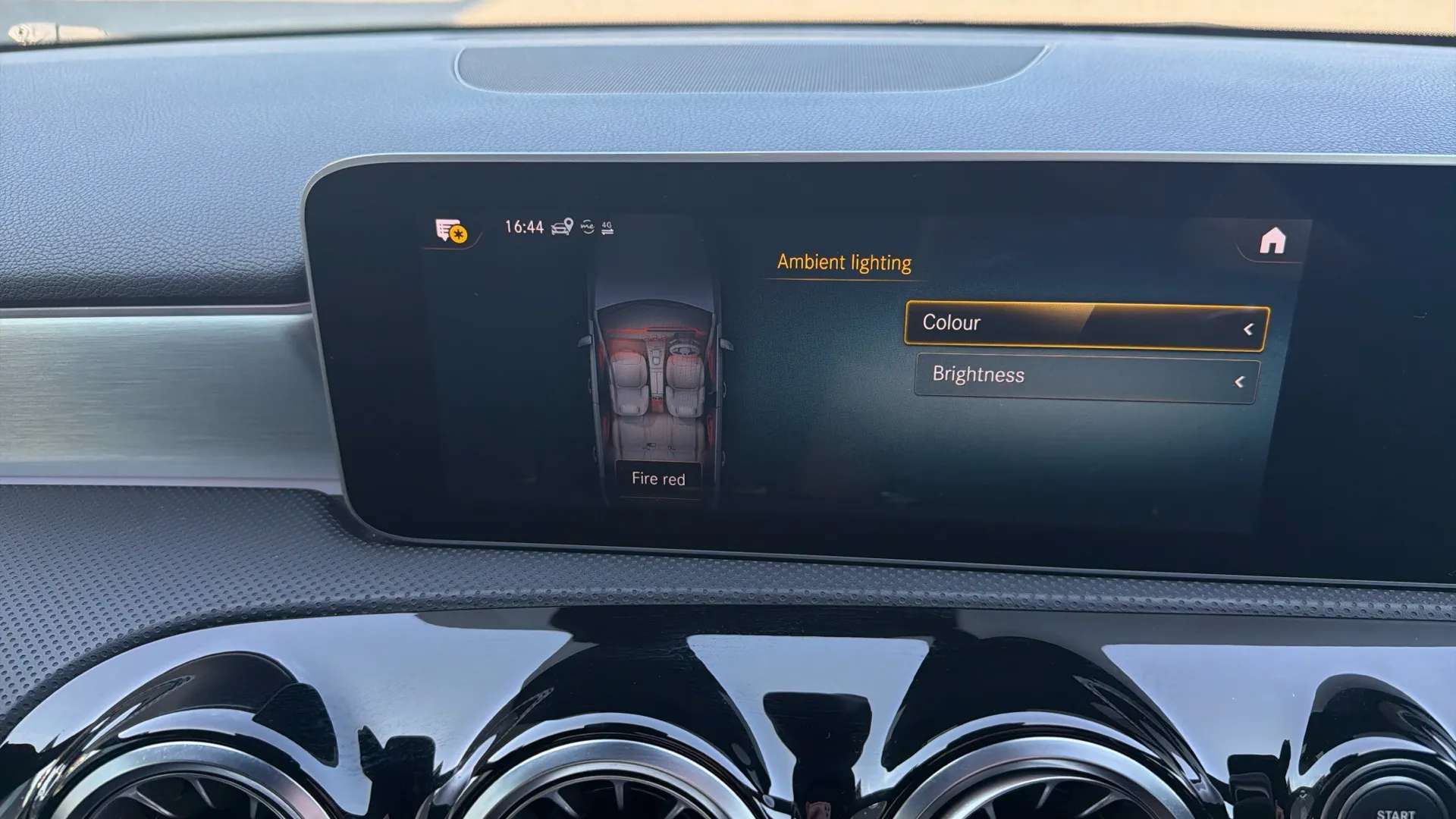 2019 MERCEDES-BENZ A CLASS 2019 MERCEDES-BENZ A CLASS