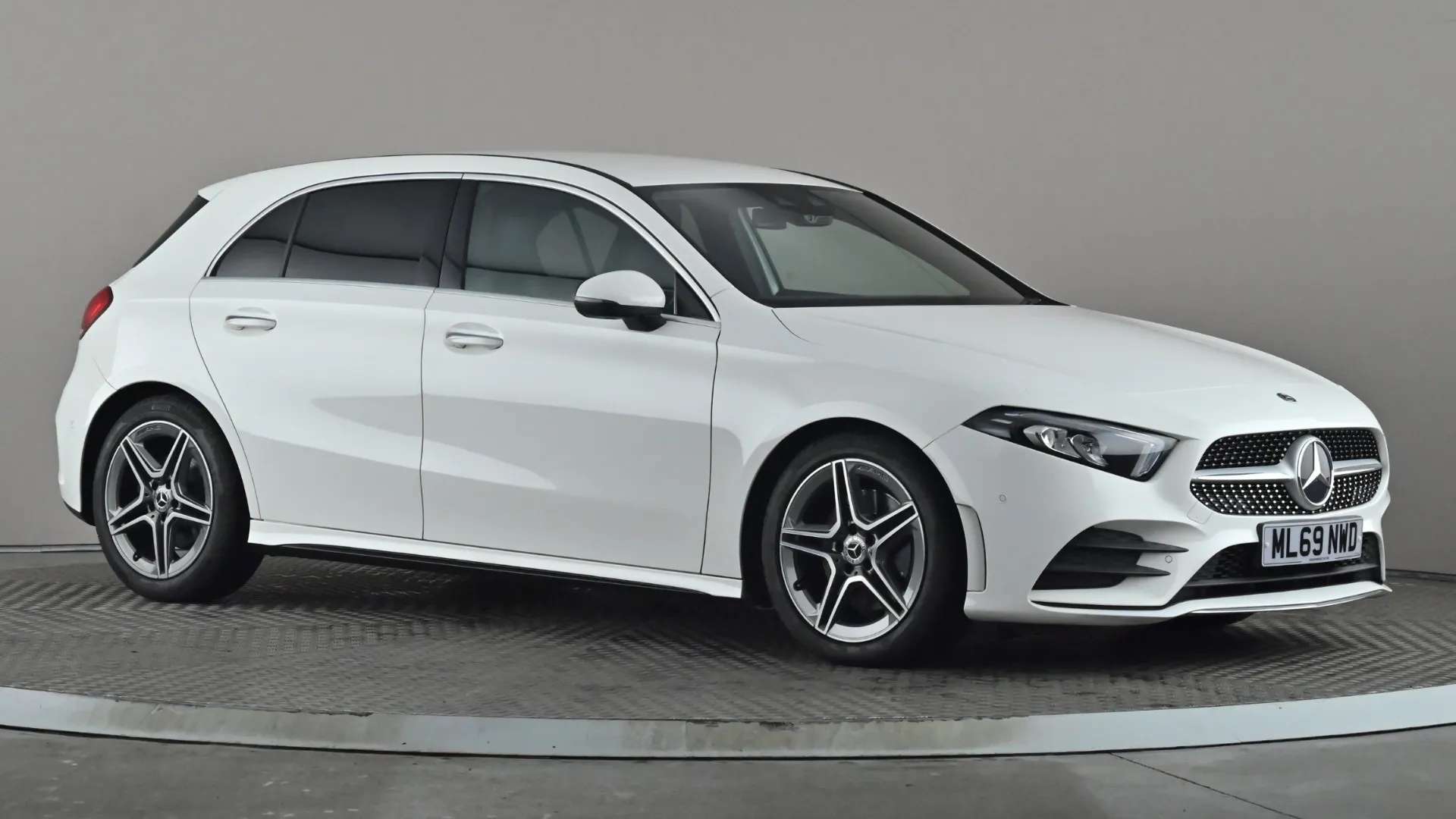 A 2019 MERCEDES-BENZ A CLASS A220 AMG Line Premium Auto A 2019 MERCEDES-BENZ A CLASS A220 AMG Line Premium Auto