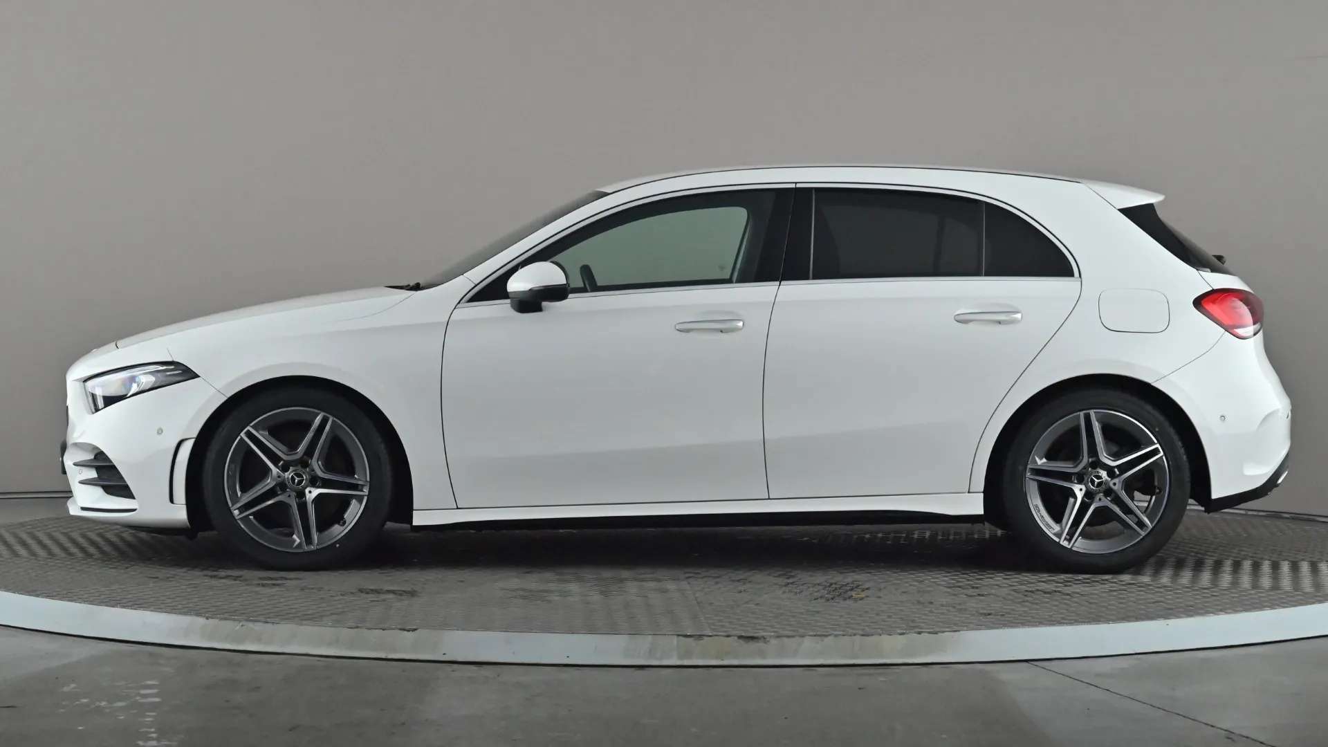 A 2019 MERCEDES-BENZ A CLASS A220 AMG Line Premium Auto A 2019 MERCEDES-BENZ A CLASS A220 AMG Line Premium Auto
