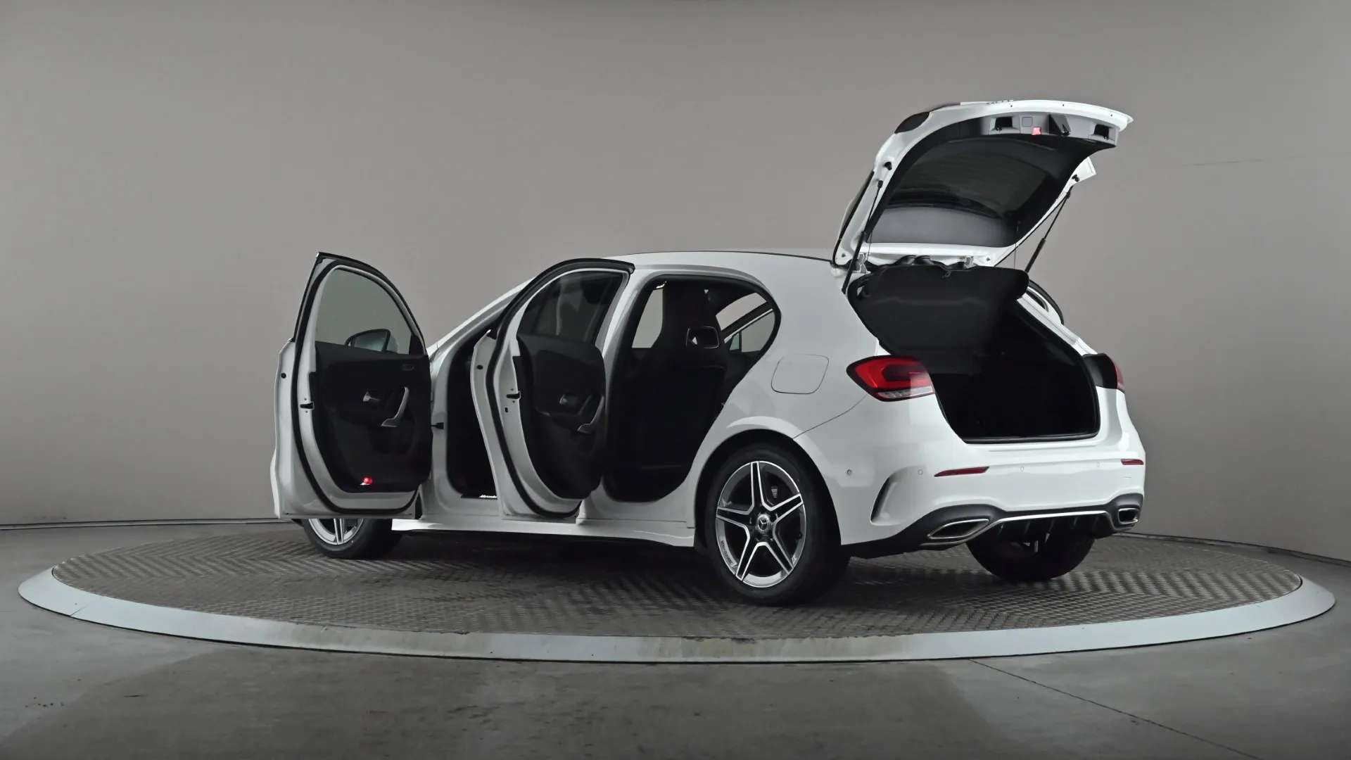 2019 MERCEDES-BENZ A CLASS 2019 MERCEDES-BENZ A CLASS