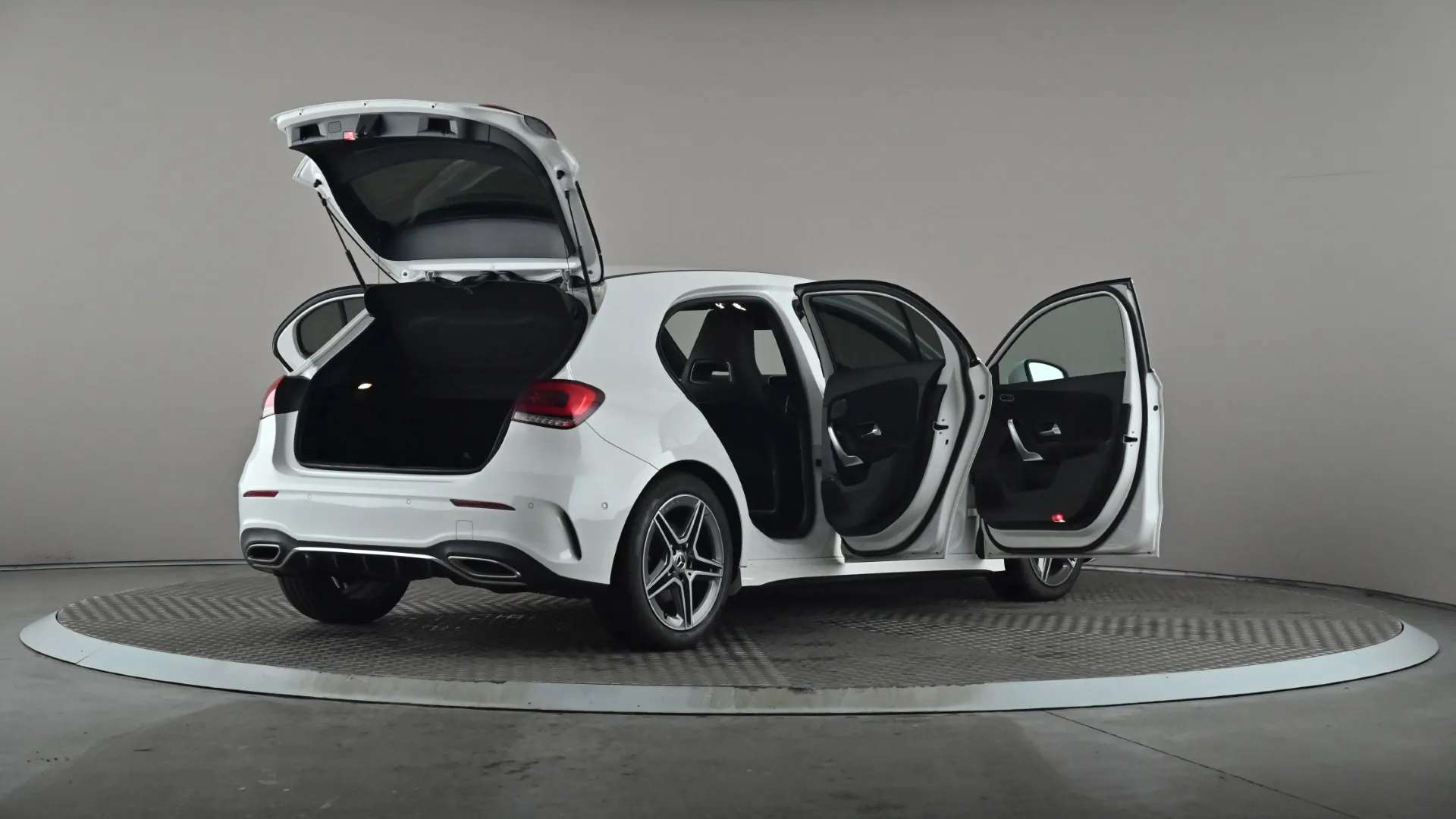 2019 MERCEDES-BENZ A CLASS 2019 MERCEDES-BENZ A CLASS