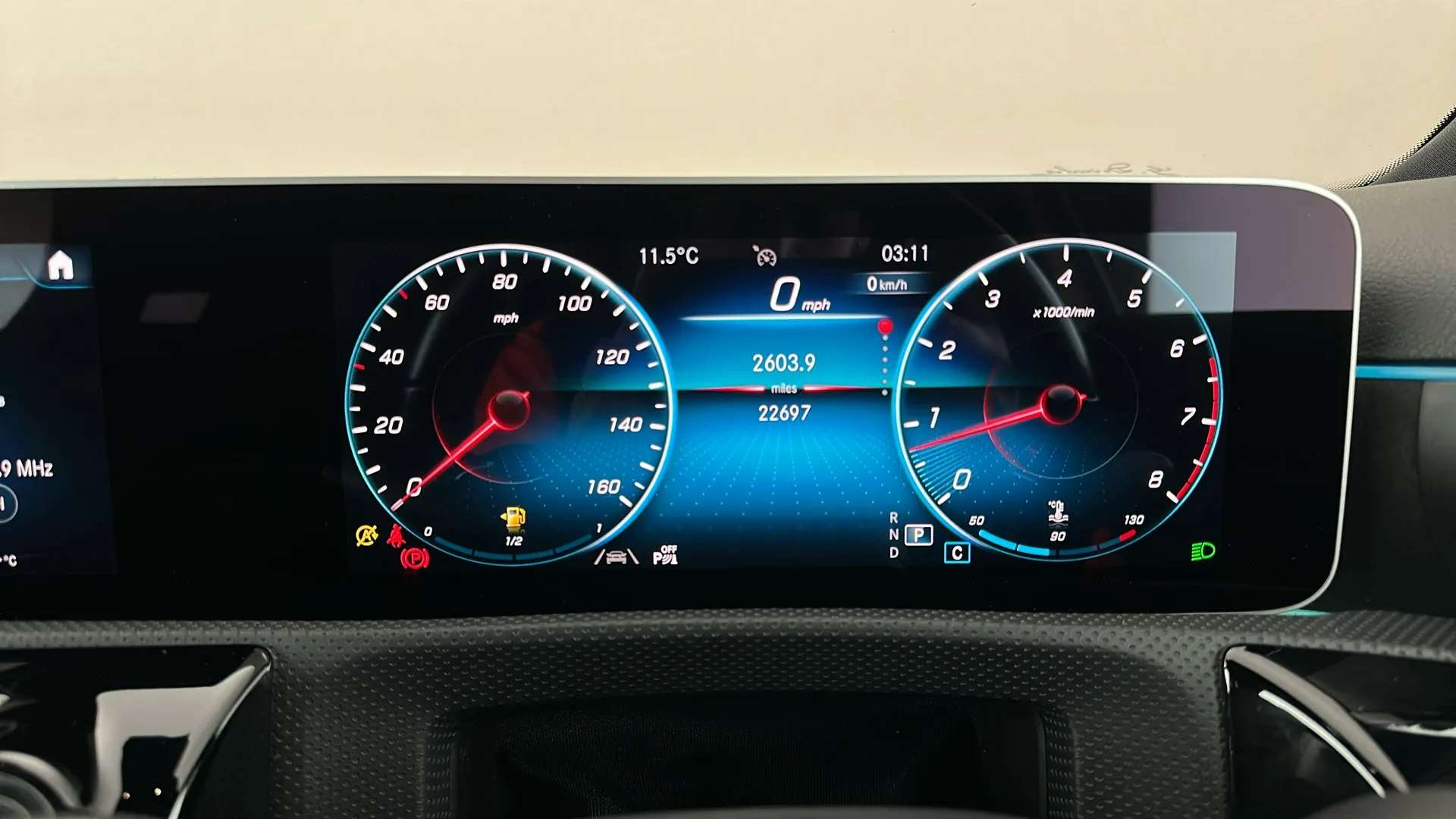 2019 MERCEDES-BENZ A CLASS 2019 MERCEDES-BENZ A CLASS