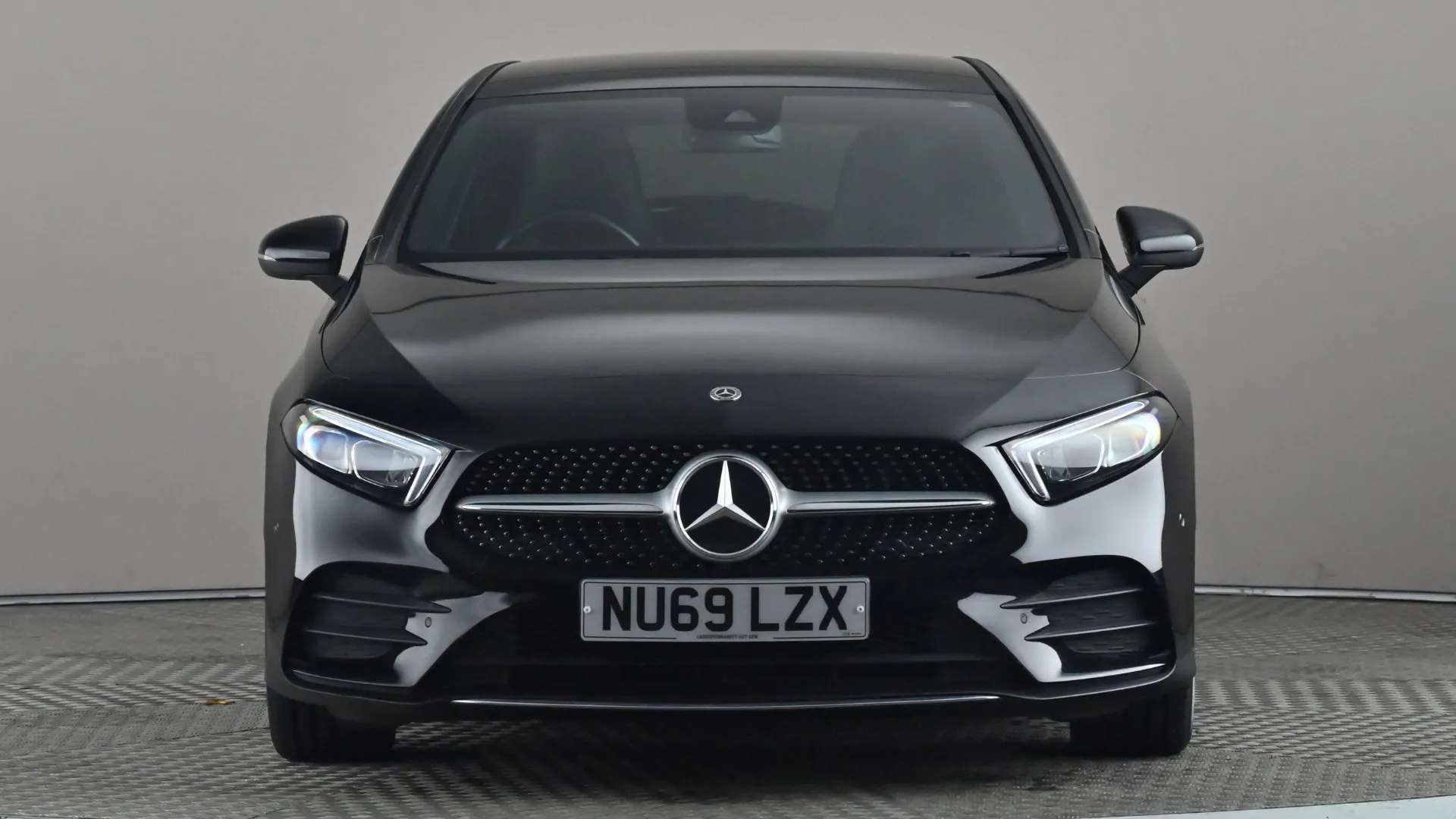 A 2019 MERCEDES-BENZ A CLASS A200 AMG Line Premium Auto A 2019 MERCEDES-BENZ A CLASS A200 AMG Line Premium Auto