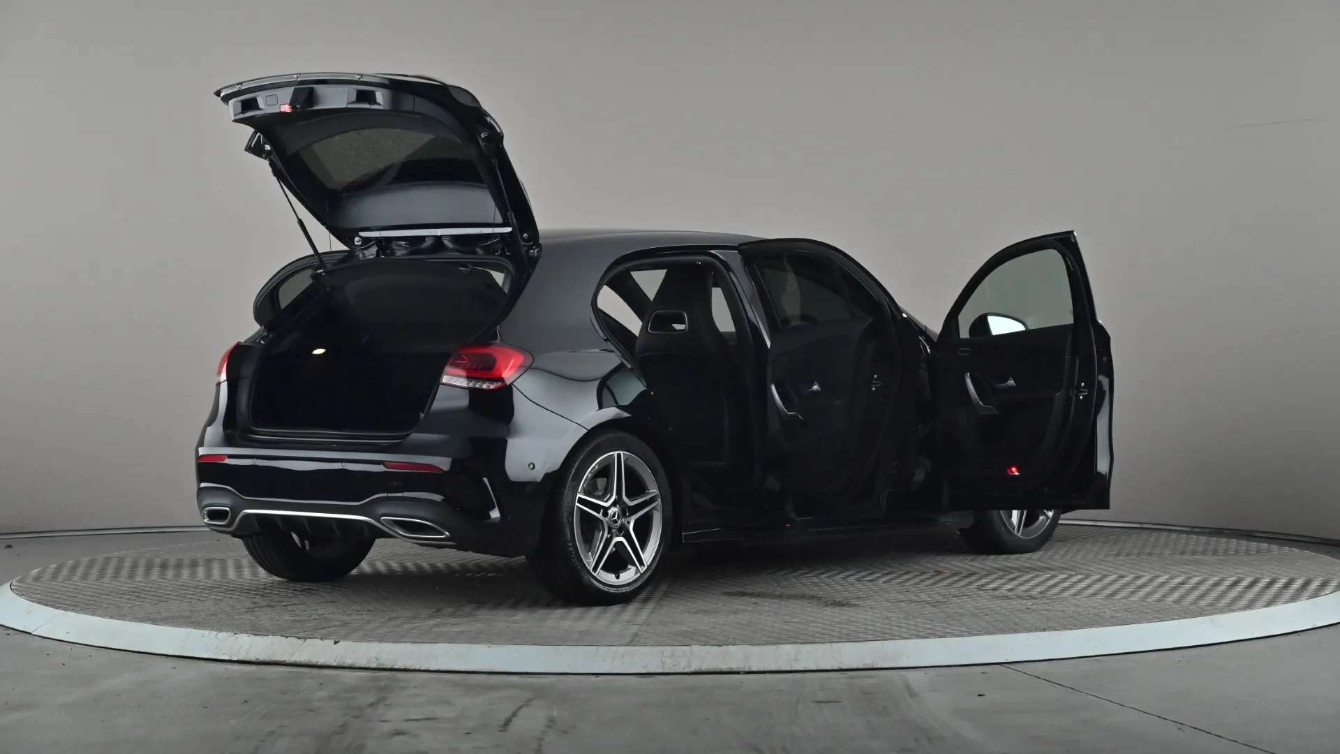 2019 MERCEDES-BENZ A CLASS 2019 MERCEDES-BENZ A CLASS