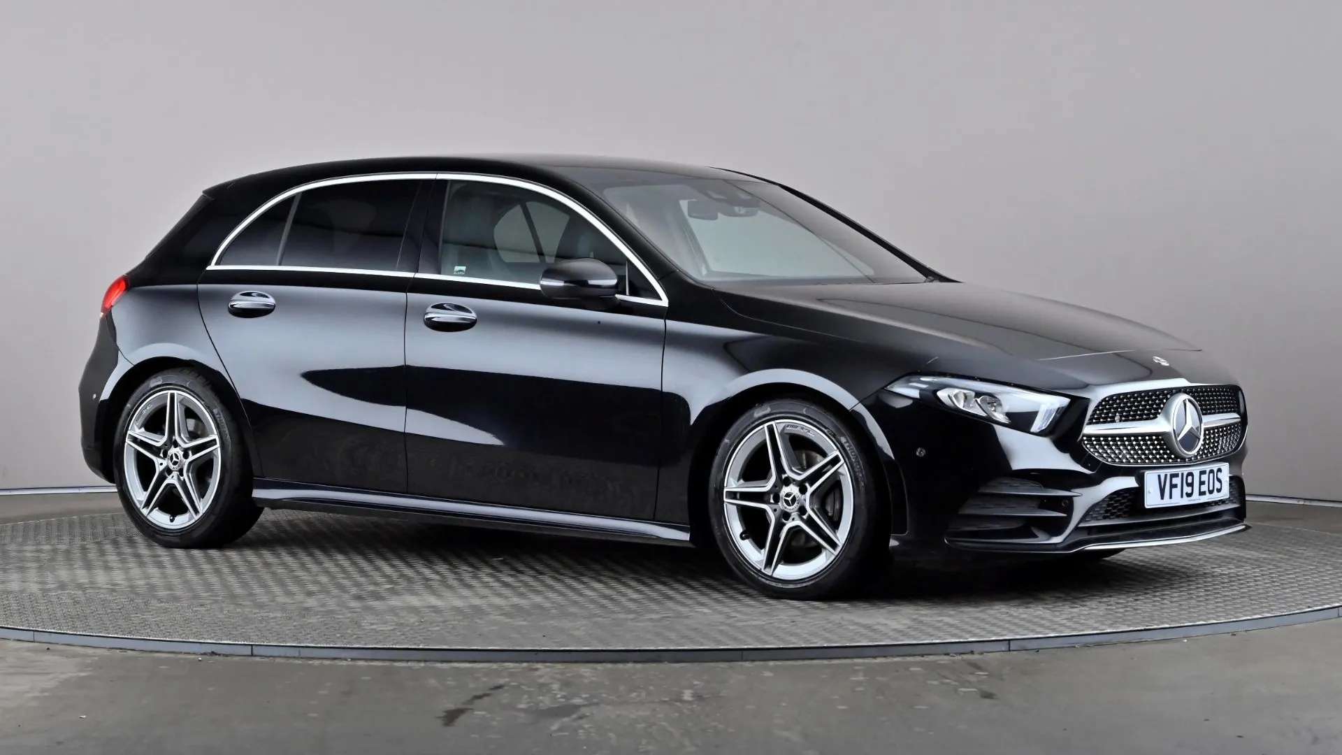 A 2019 MERCEDES-BENZ A CLASS A200 AMG Line Premium Auto A 2019 MERCEDES-BENZ A CLASS A200 AMG Line Premium Auto