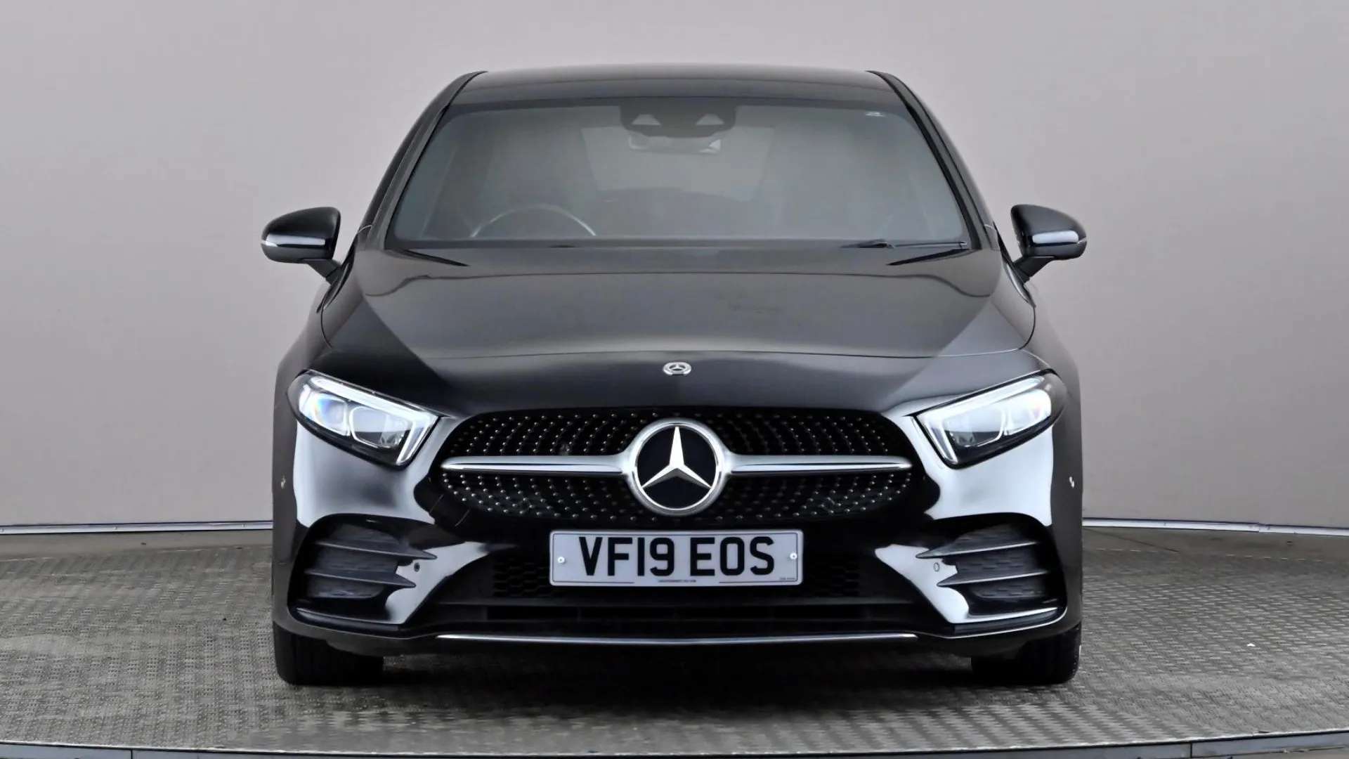 A 2019 MERCEDES-BENZ A CLASS A200 AMG Line Premium Auto A 2019 MERCEDES-BENZ A CLASS A200 AMG Line Premium Auto