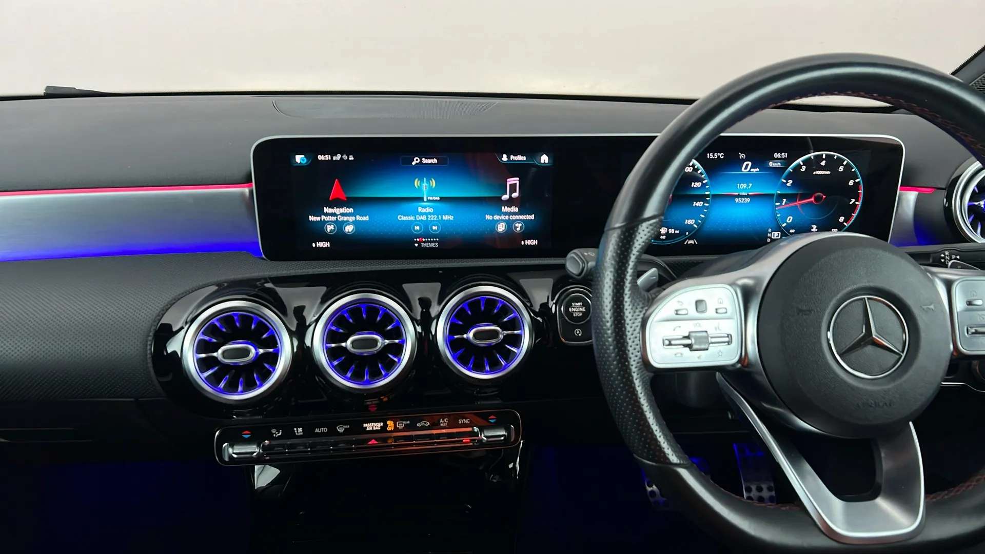 2019 MERCEDES-BENZ A CLASS 2019 MERCEDES-BENZ A CLASS