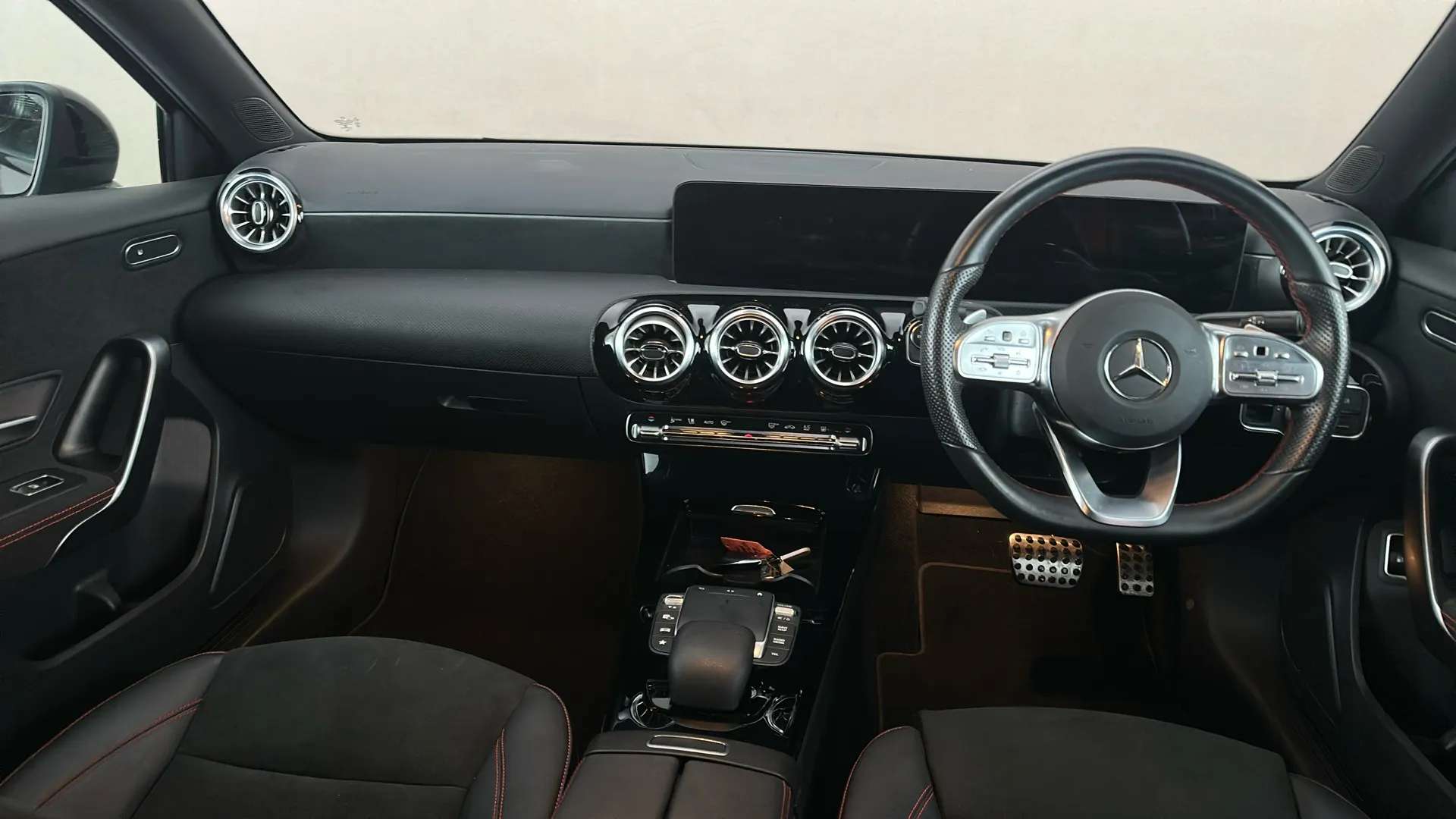 2022 MERCEDES-BENZ A CLASS 2022 MERCEDES-BENZ A CLASS