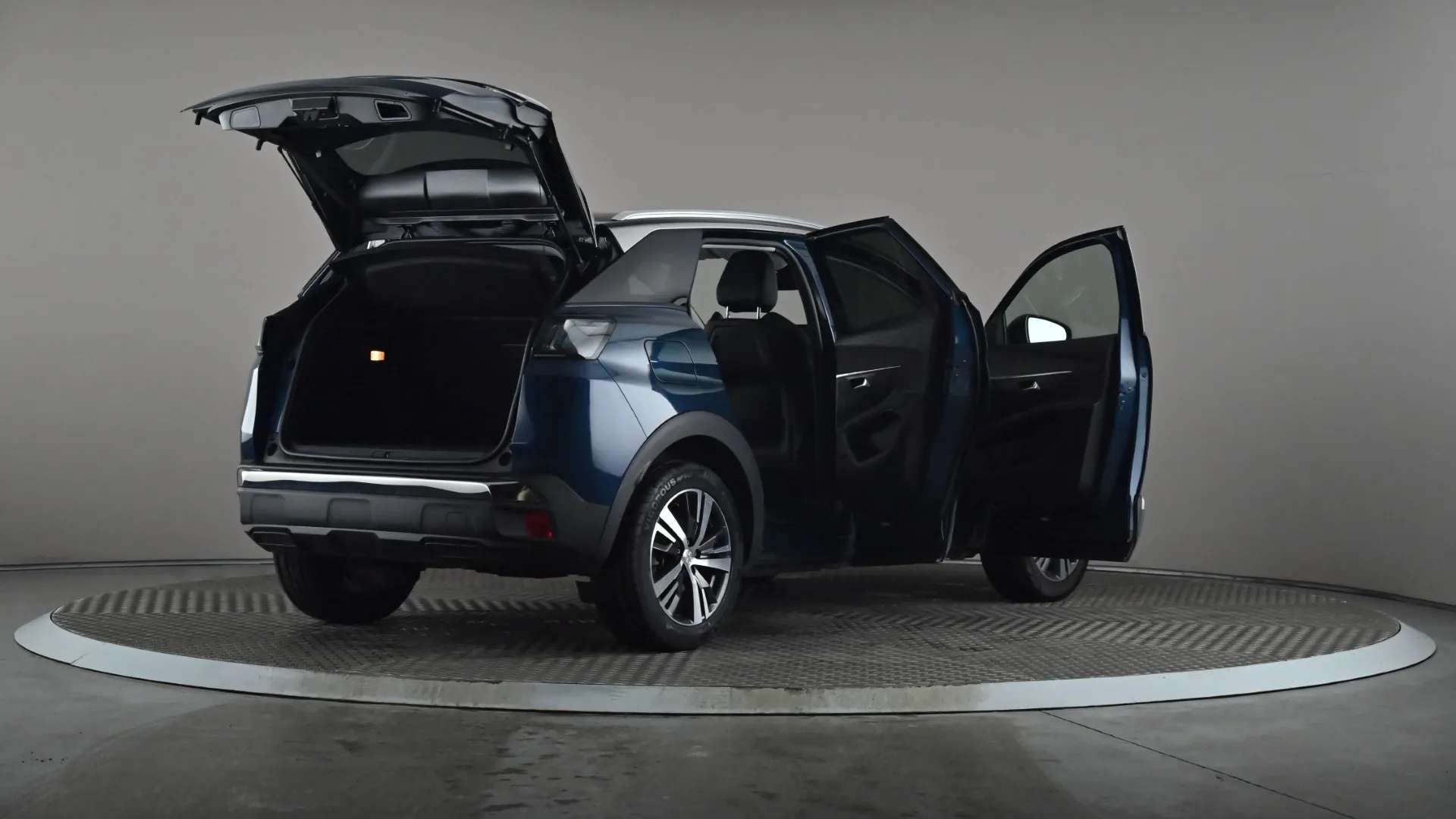 2022 PEUGEOT 3008 2022 PEUGEOT 3008