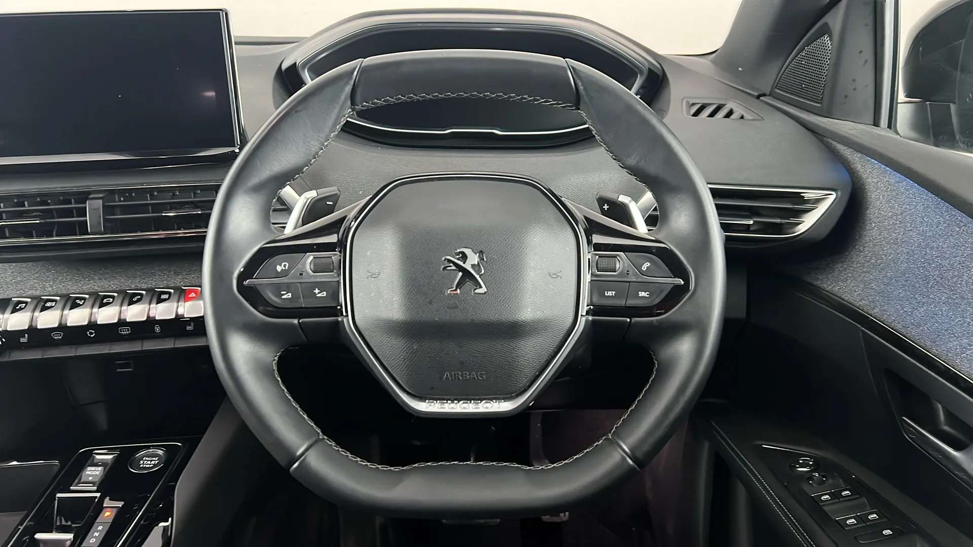 2023 PEUGEOT 3008 2023 PEUGEOT 3008