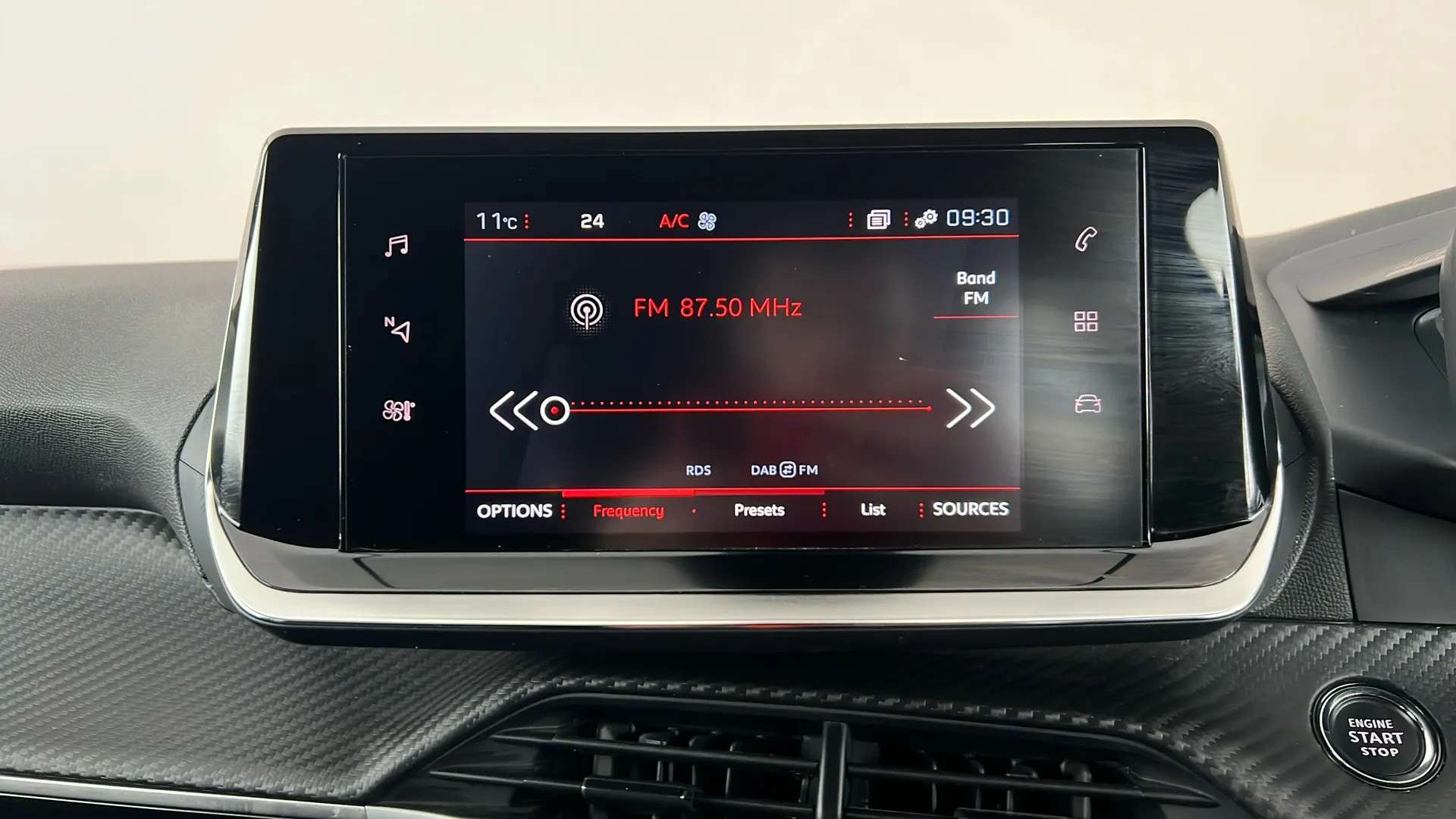 2023 PEUGEOT 2008 2023 PEUGEOT 2008