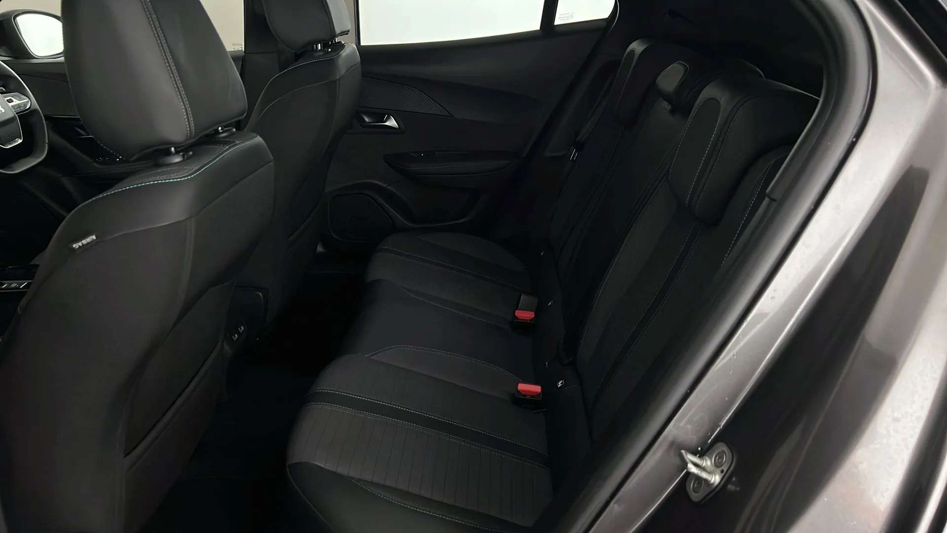 2023 PEUGEOT 2008 2023 PEUGEOT 2008