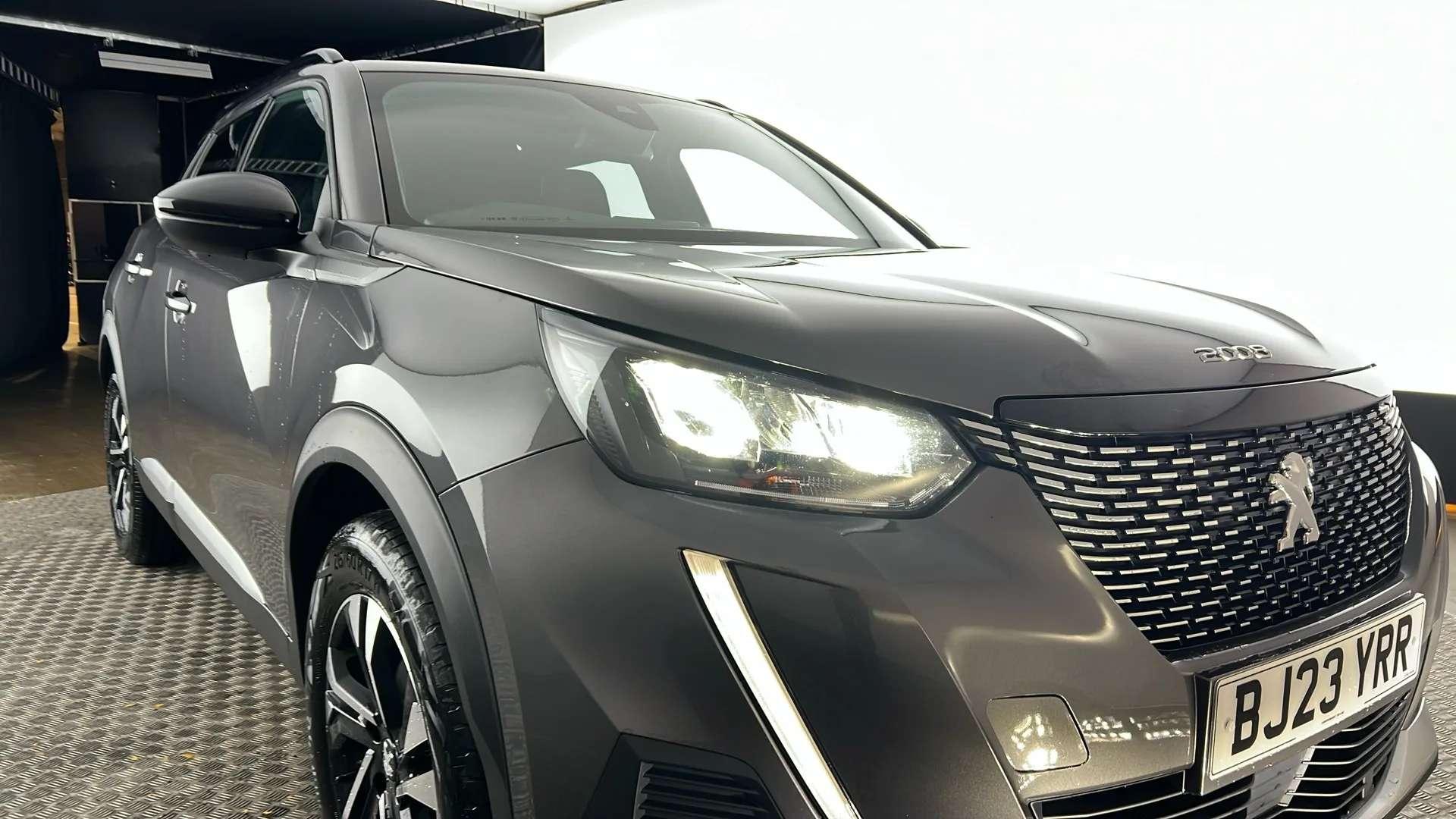 2023 PEUGEOT 2008 2023 PEUGEOT 2008