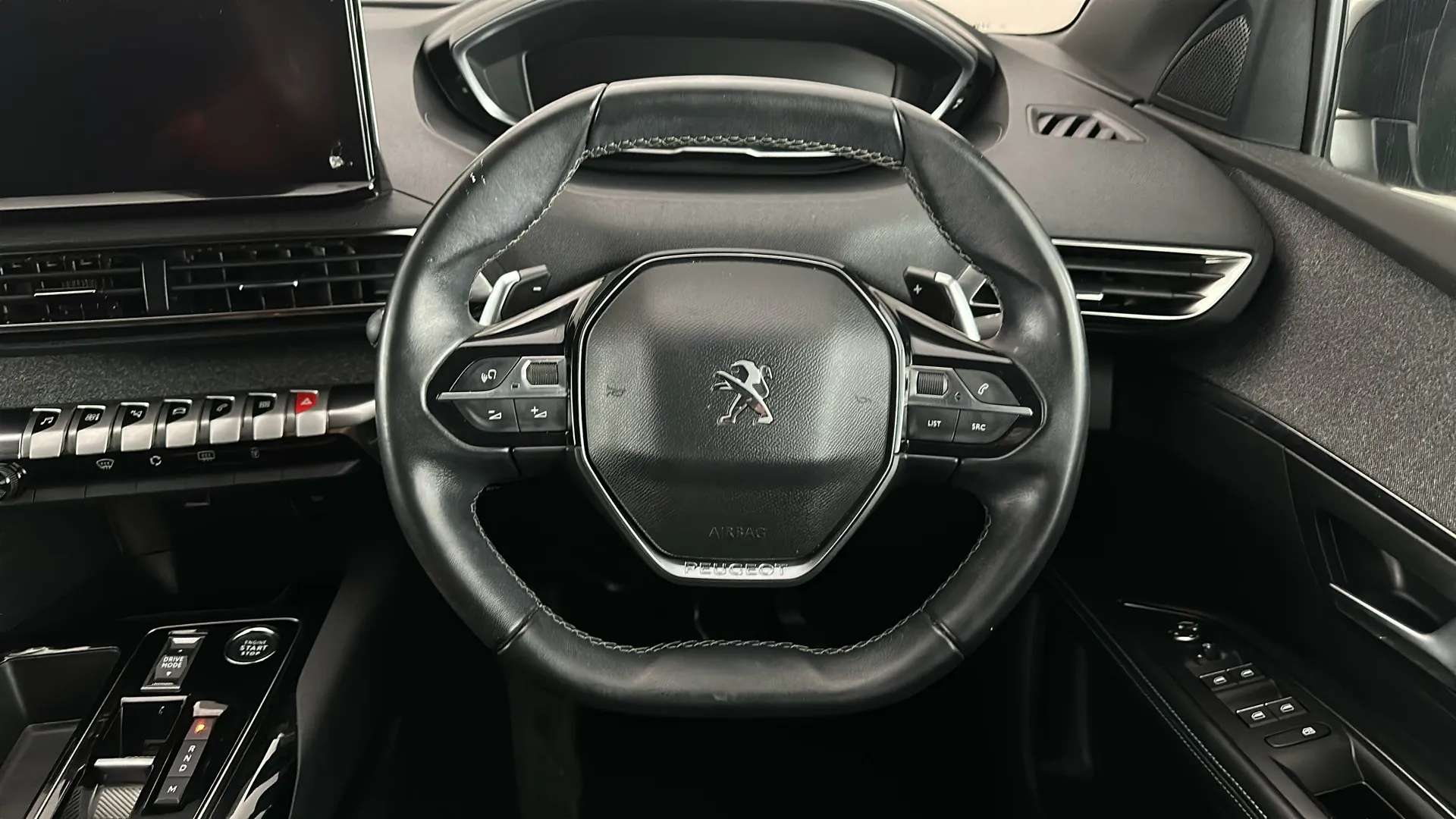 2023 PEUGEOT 5008 2023 PEUGEOT 5008