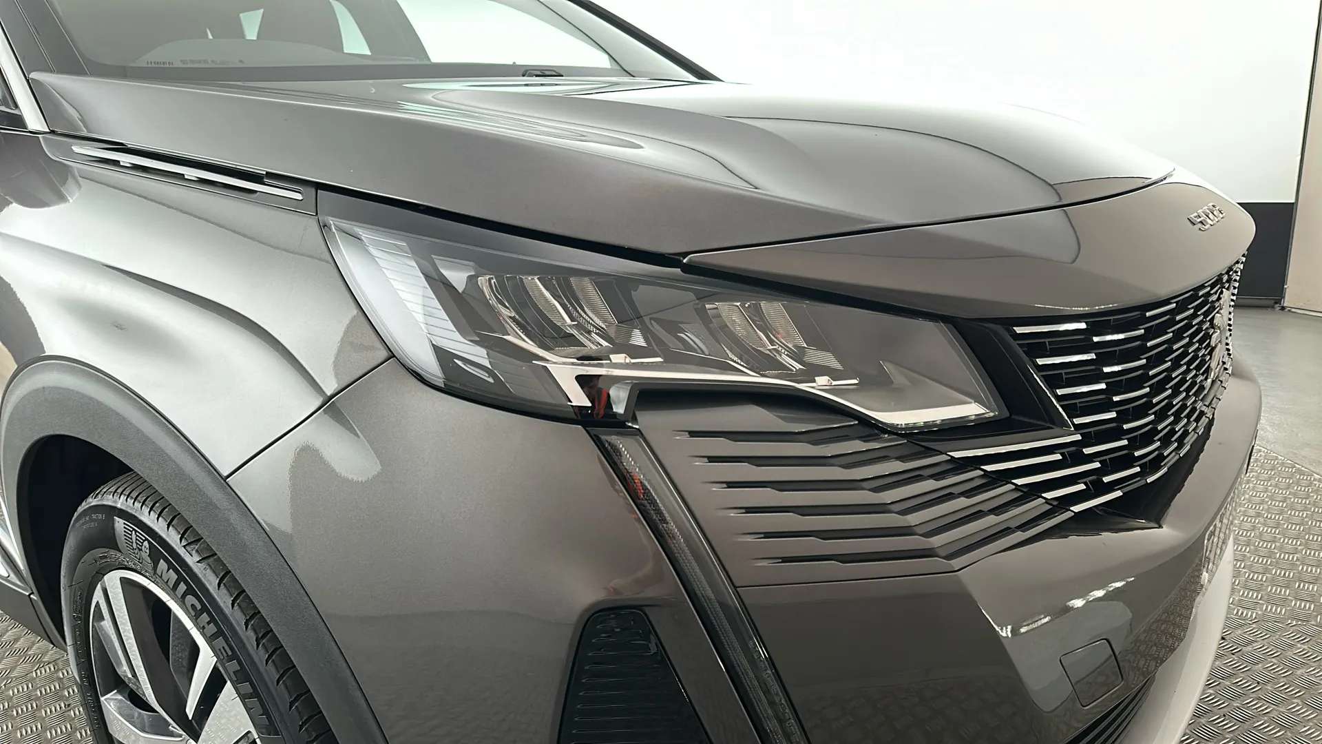 2023 PEUGEOT 5008 2023 PEUGEOT 5008