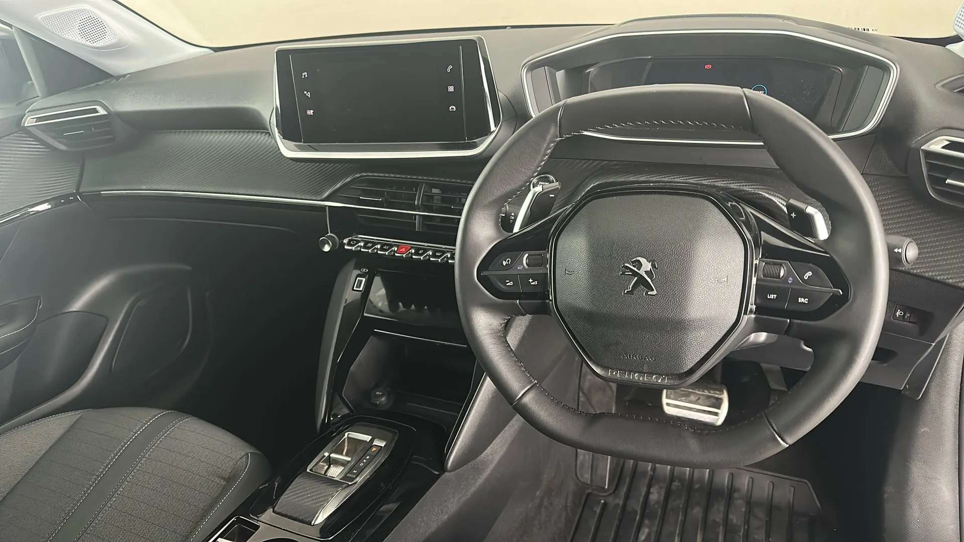 2023 PEUGEOT 208 2023 PEUGEOT 208