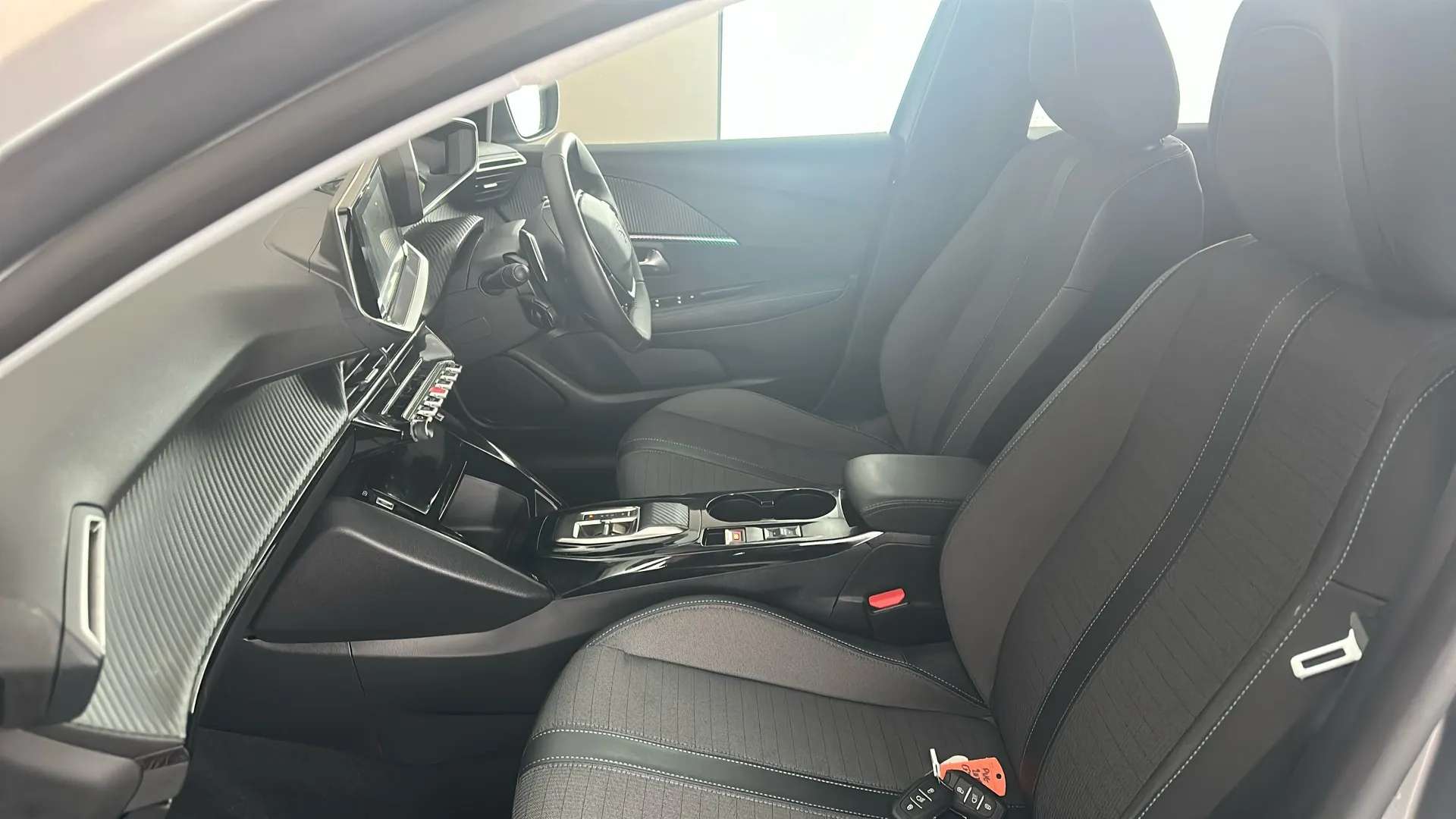 2023 PEUGEOT 208 2023 PEUGEOT 208