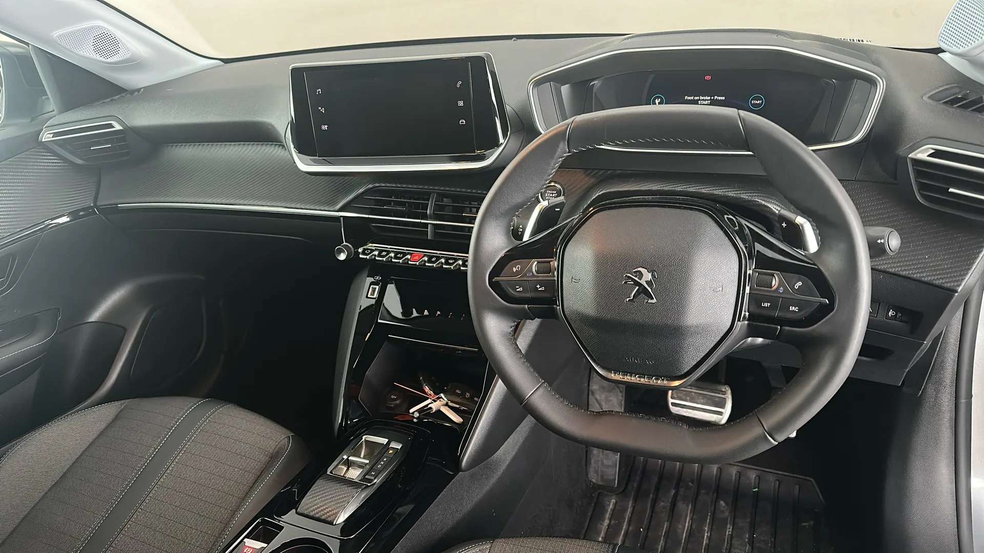 2023 PEUGEOT 208 2023 PEUGEOT 208