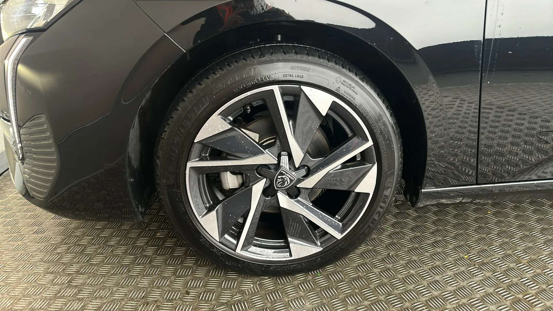 2023 PEUGEOT 308 2023 PEUGEOT 308