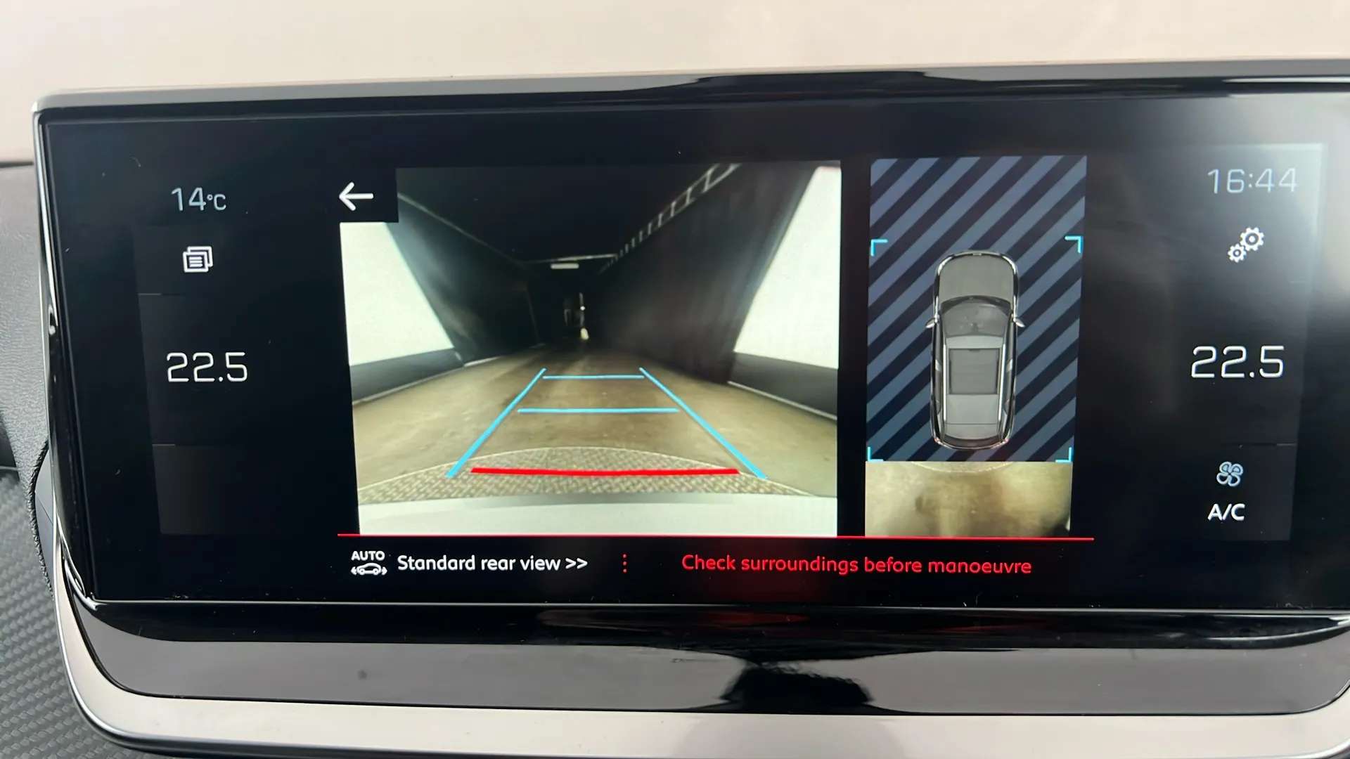 2022 PEUGEOT 2008 2022 PEUGEOT 2008