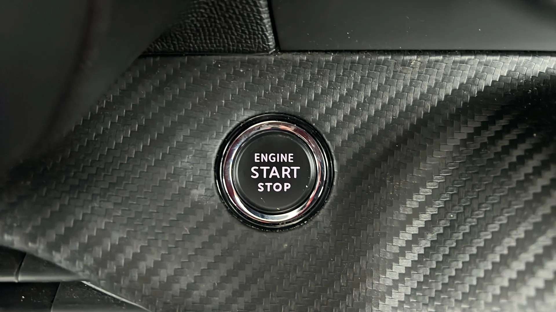 2022 PEUGEOT 2008 2022 PEUGEOT 2008