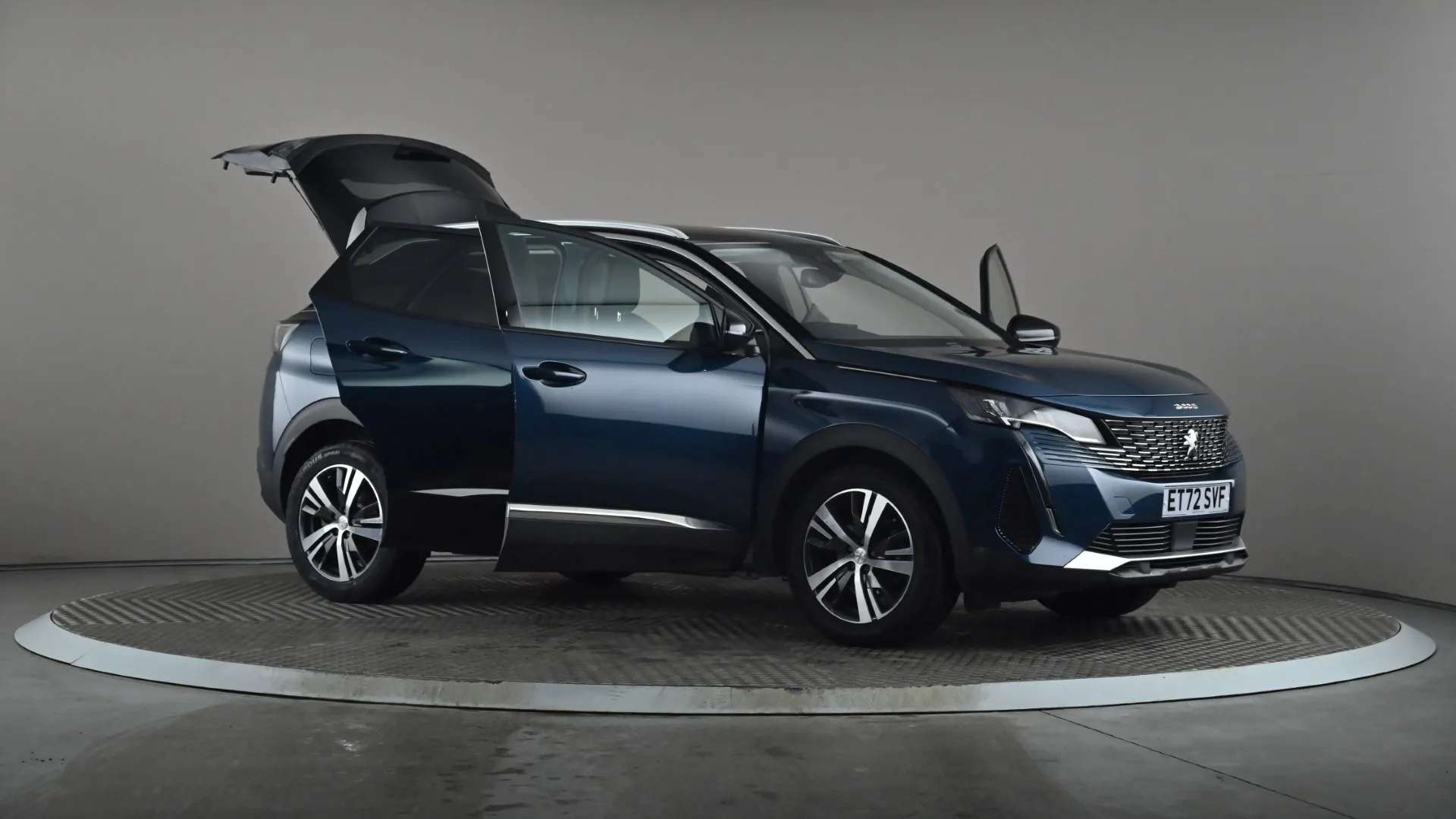 2022 PEUGEOT 3008 2022 PEUGEOT 3008