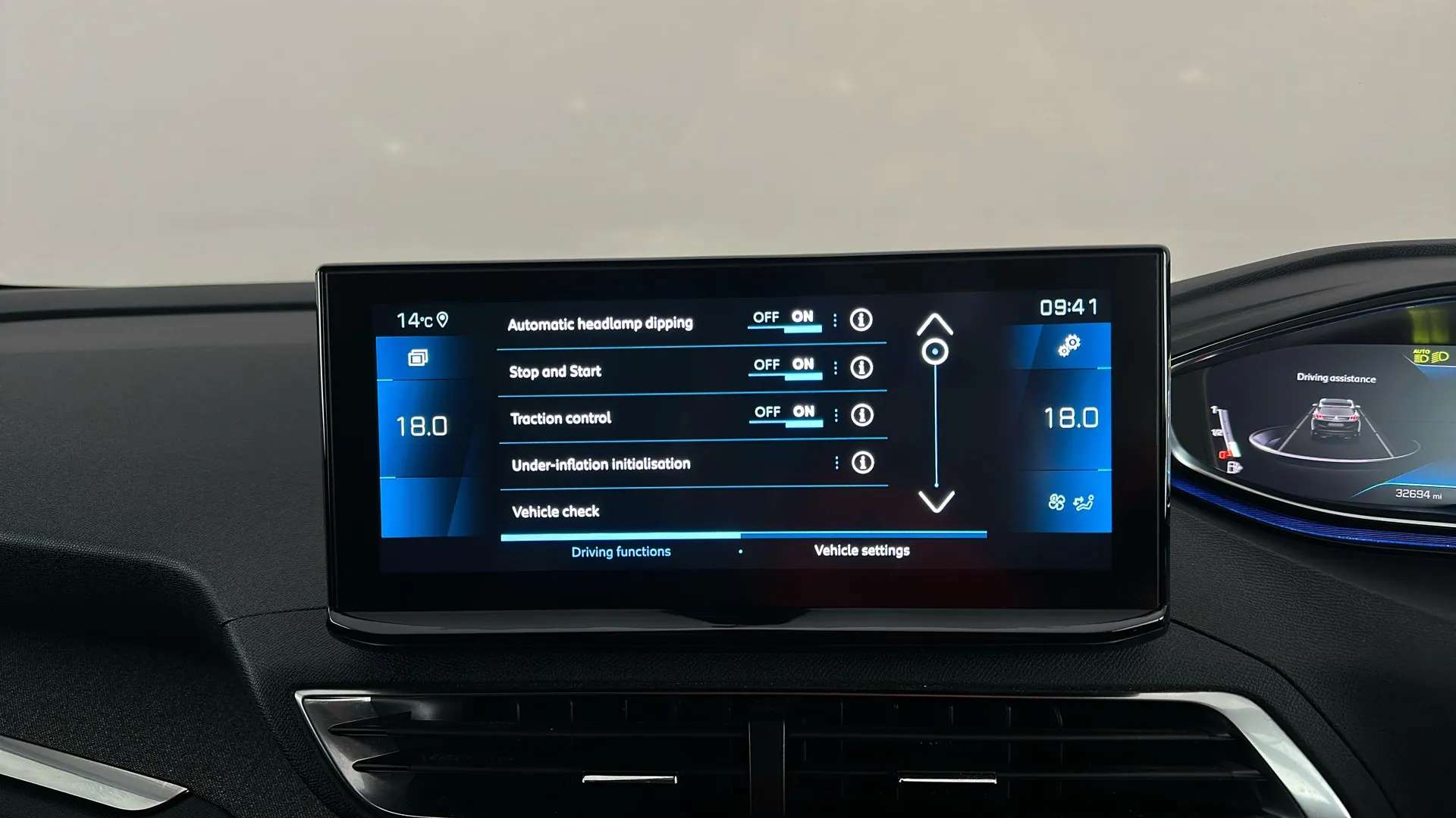 2022 PEUGEOT 3008 2022 PEUGEOT 3008