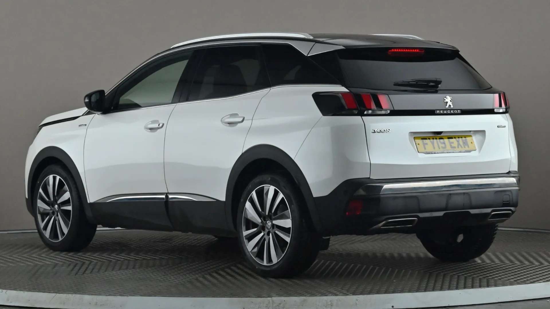A 2019 PEUGEOT 3008 1.5 BlueHDi GT Line Premium EAT8 A 2019 PEUGEOT 3008 1.5 BlueHDi GT Line Premium EAT8