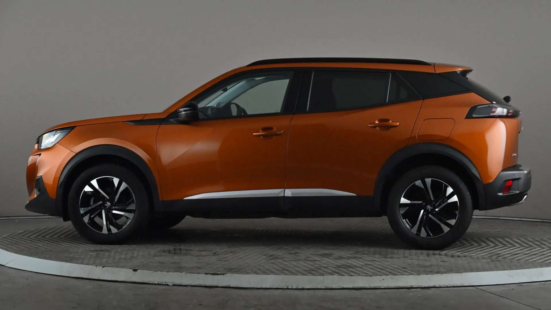 A 2022 PEUGEOT 2008 1.2 PureTech 130 Allure Premium EAT8 A 2022 PEUGEOT 2008 1.2 PureTech 130 Allure Premium EAT8