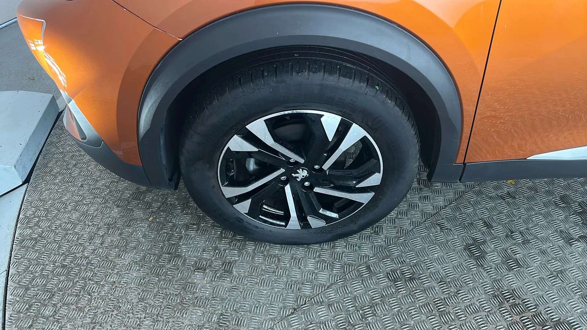 2022 PEUGEOT 2008 2022 PEUGEOT 2008