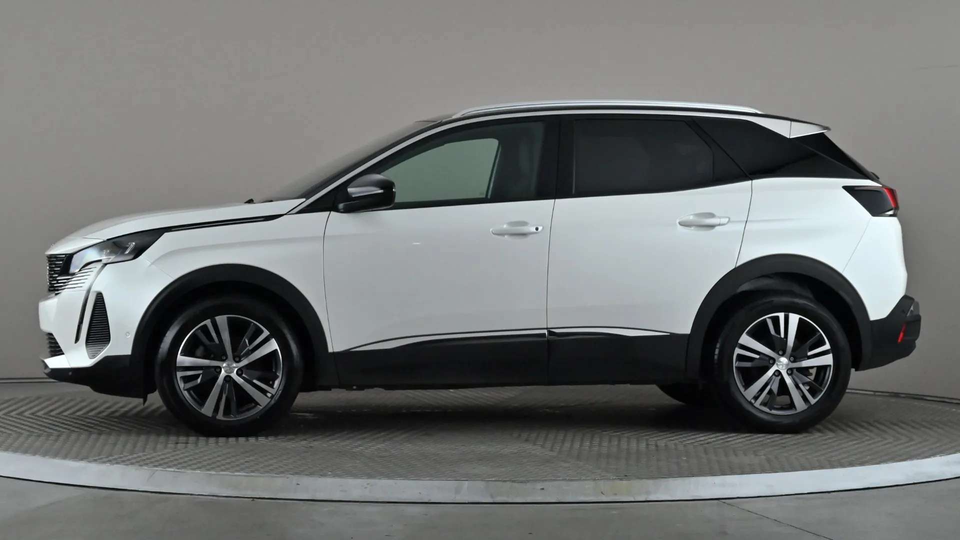 A 2023 PEUGEOT 3008 1.2 PureTech Allure Premium+ EAT8 A 2023 PEUGEOT 3008 1.2 PureTech Allure Premium+ EAT8