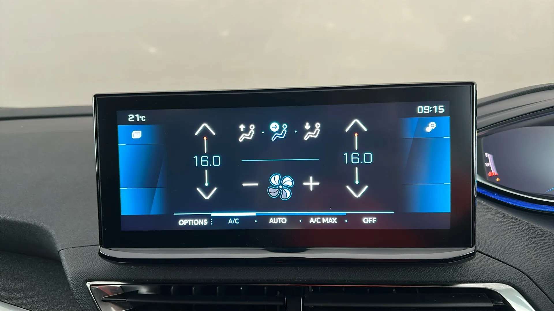2023 PEUGEOT 3008 2023 PEUGEOT 3008