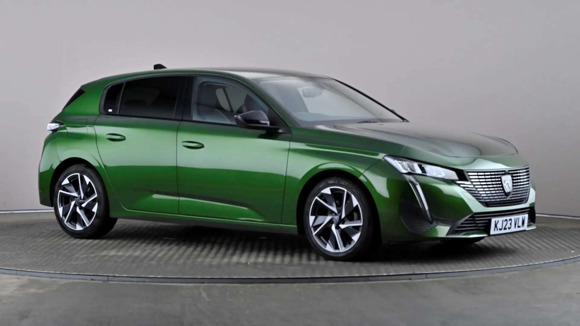 A 2023 PEUGEOT 308 1.2 PureTech Allure Premium EAT8 A 2023 PEUGEOT 308 1.2 PureTech Allure Premium EAT8