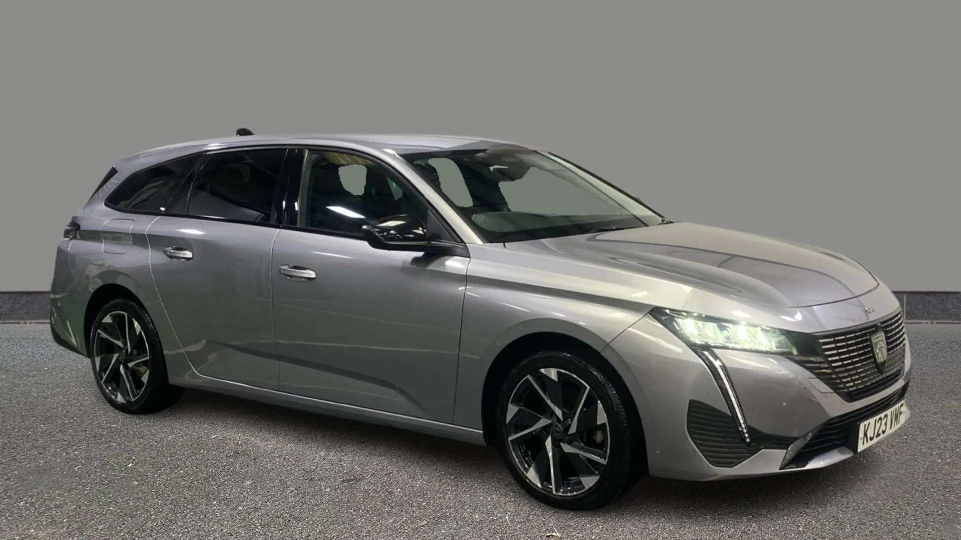 A 2023 PEUGEOT 308 1.2 PureTech Allure Premium EAT8 A 2023 PEUGEOT 308 1.2 PureTech Allure Premium EAT8