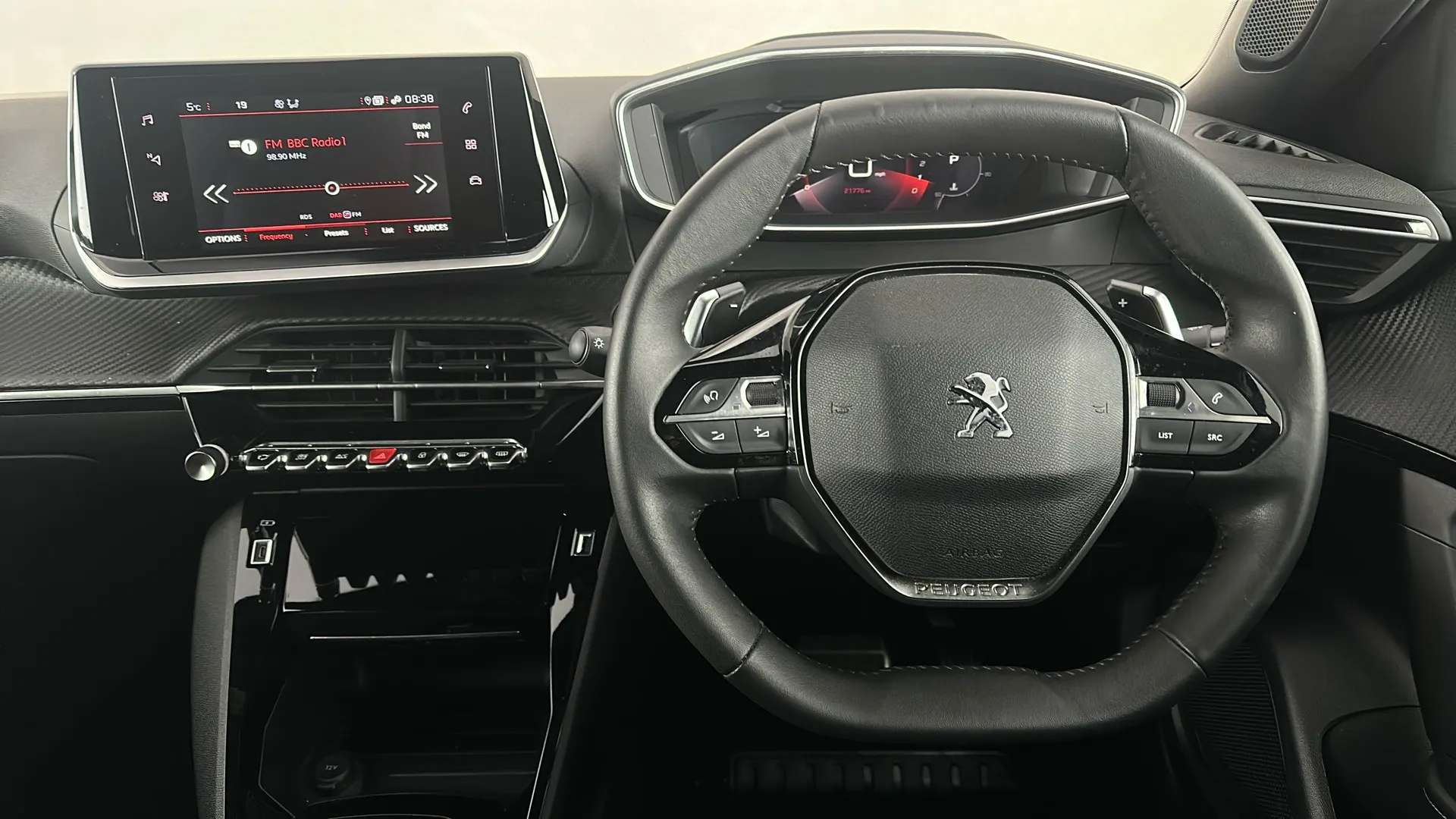 2023 PEUGEOT 2008 2023 PEUGEOT 2008