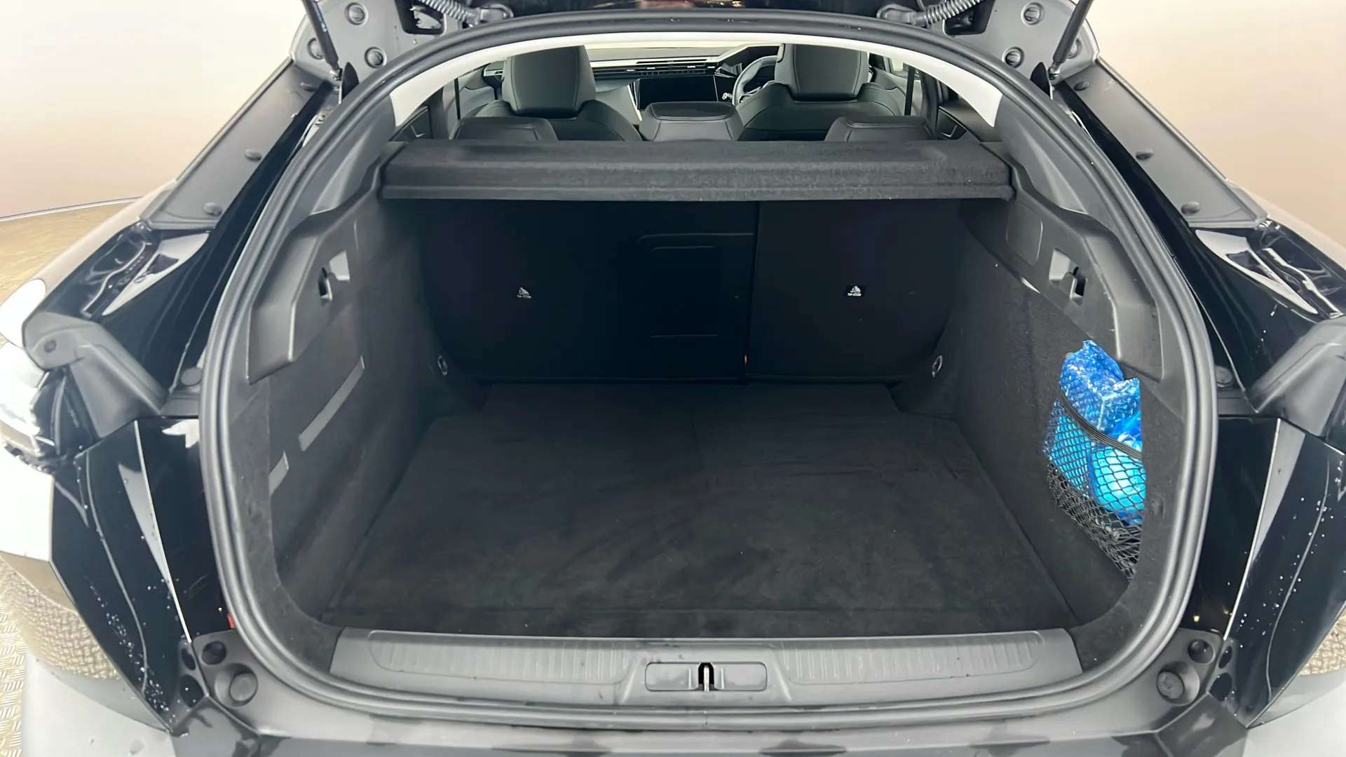 2023 PEUGEOT 408 2023 PEUGEOT 408