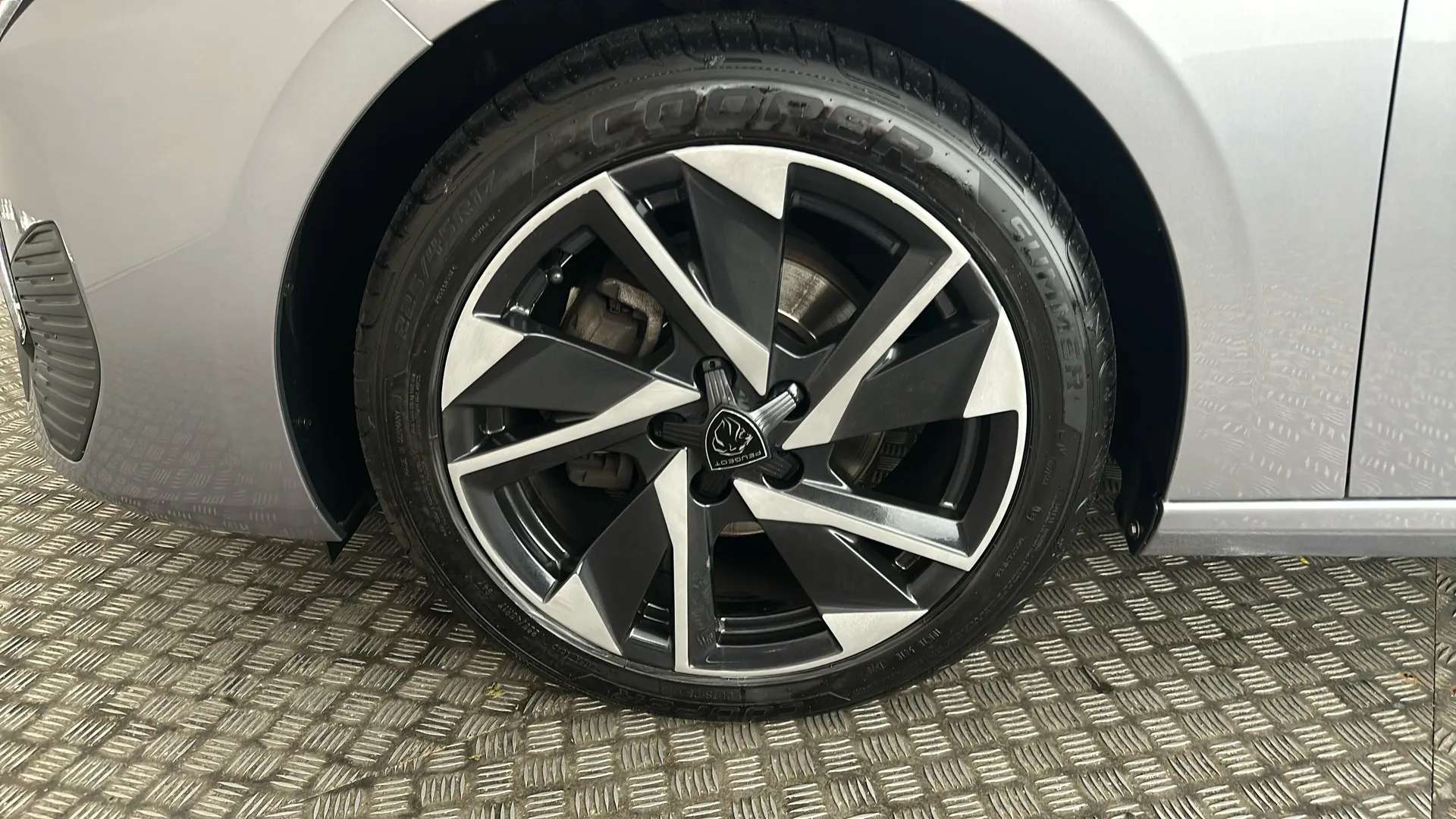 2023 PEUGEOT 308 2023 PEUGEOT 308
