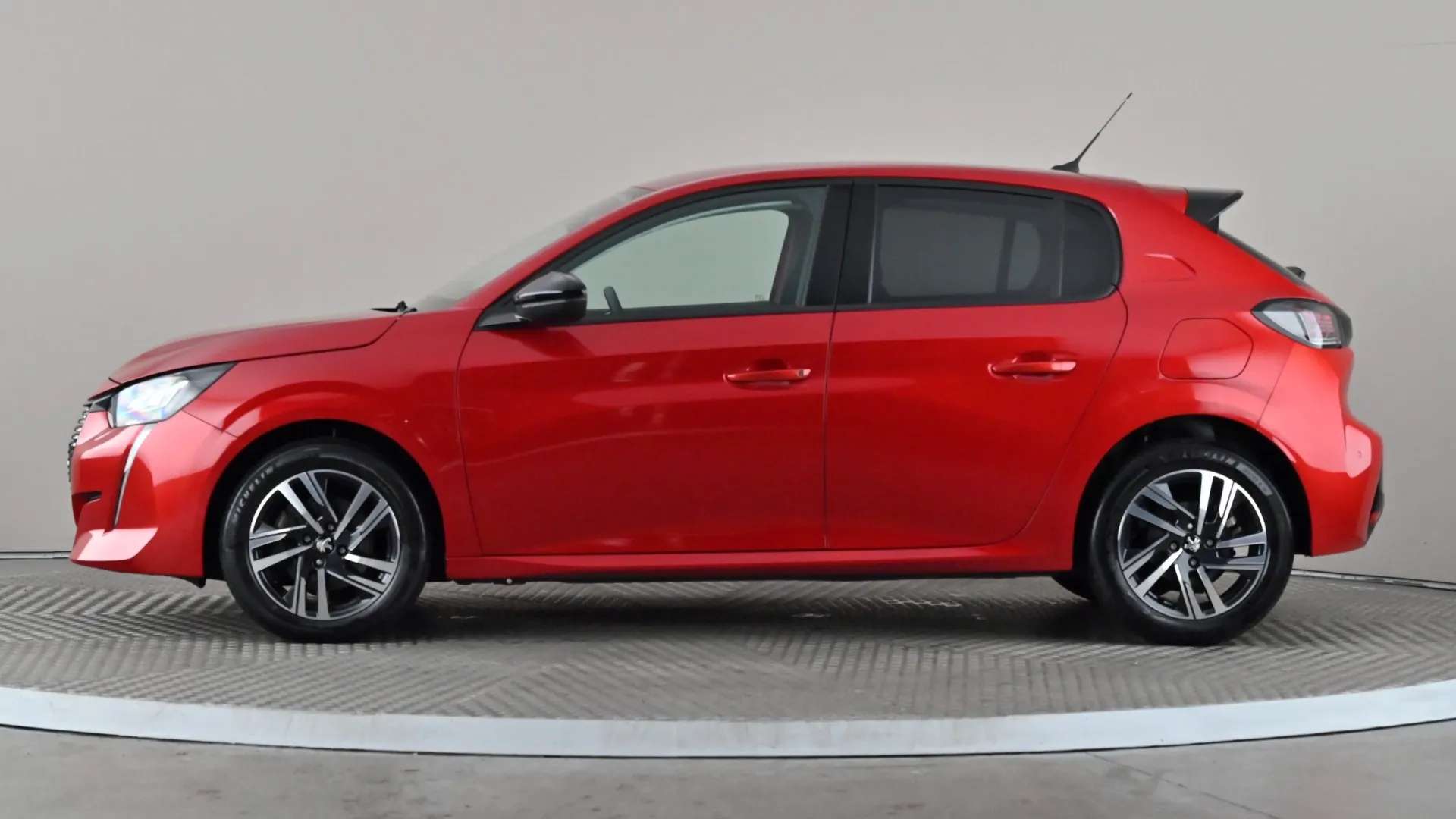 A 2022 PEUGEOT 208 1.2 PureTech 130 Allure Premium + EAT8 A 2022 PEUGEOT 208 1.2 PureTech 130 Allure Premium + EAT8
