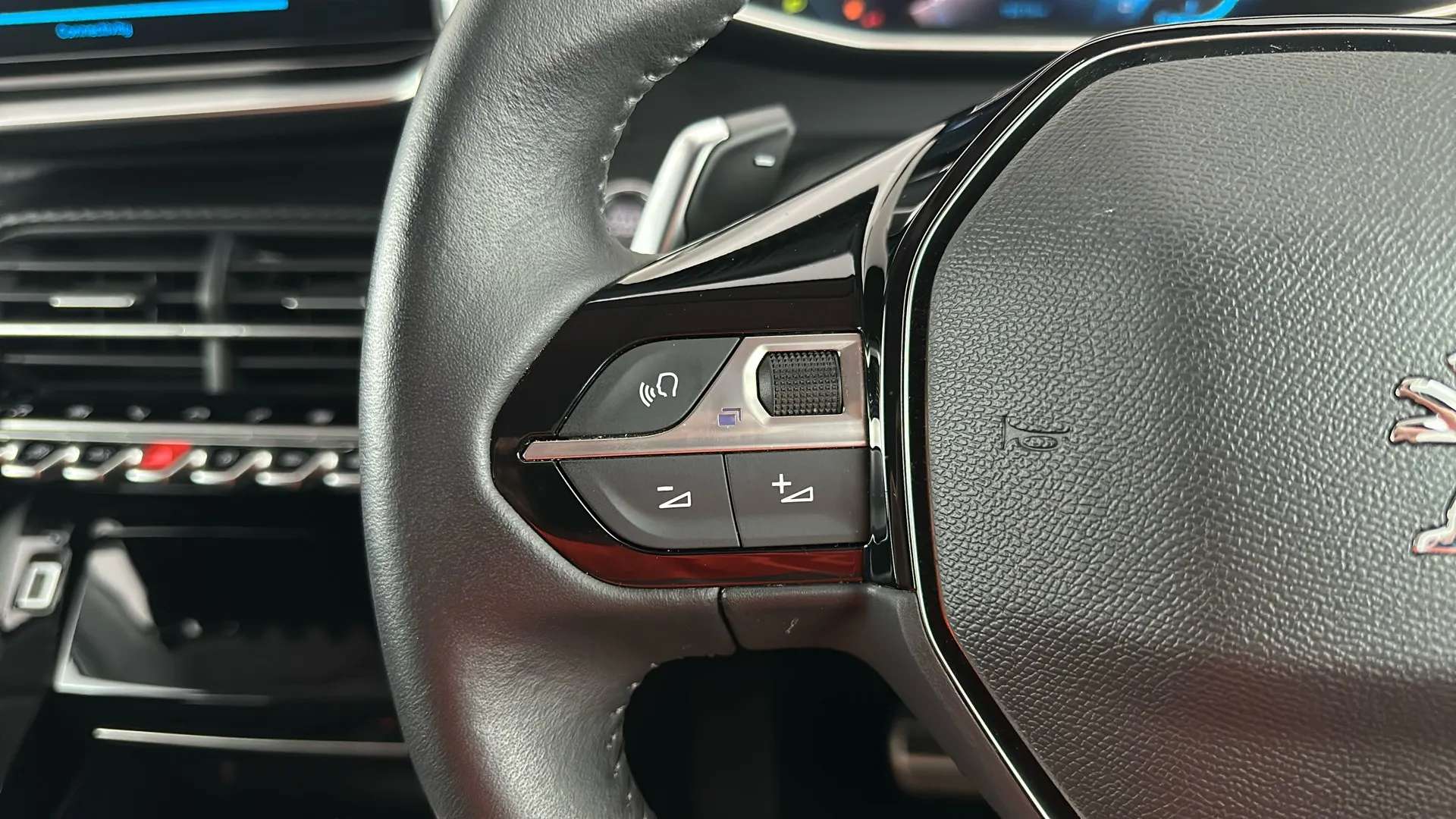 2022 PEUGEOT 208 2022 PEUGEOT 208
