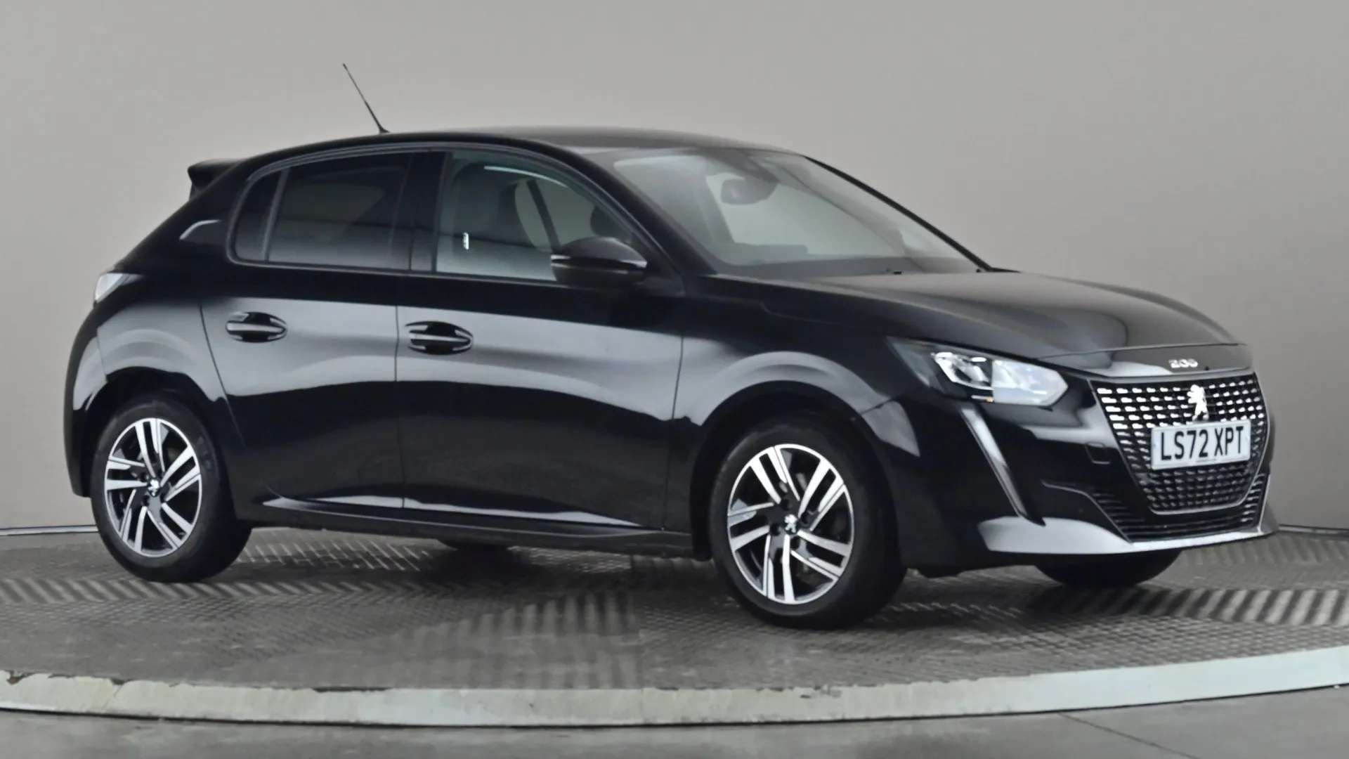 A 2022 PEUGEOT 208 1.2 PureTech 100 Allure Premium + EAT8 A 2022 PEUGEOT 208 1.2 PureTech 100 Allure Premium + EAT8