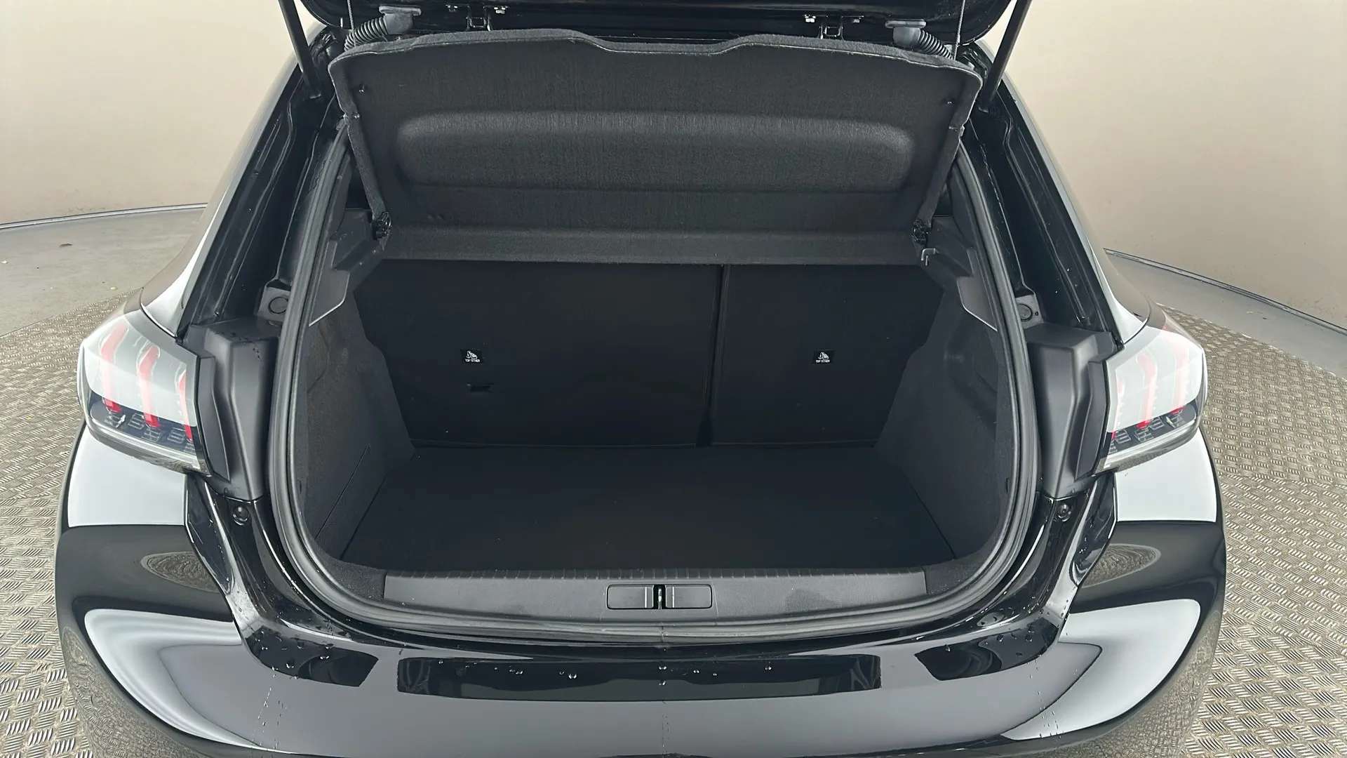 2022 PEUGEOT 208 2022 PEUGEOT 208