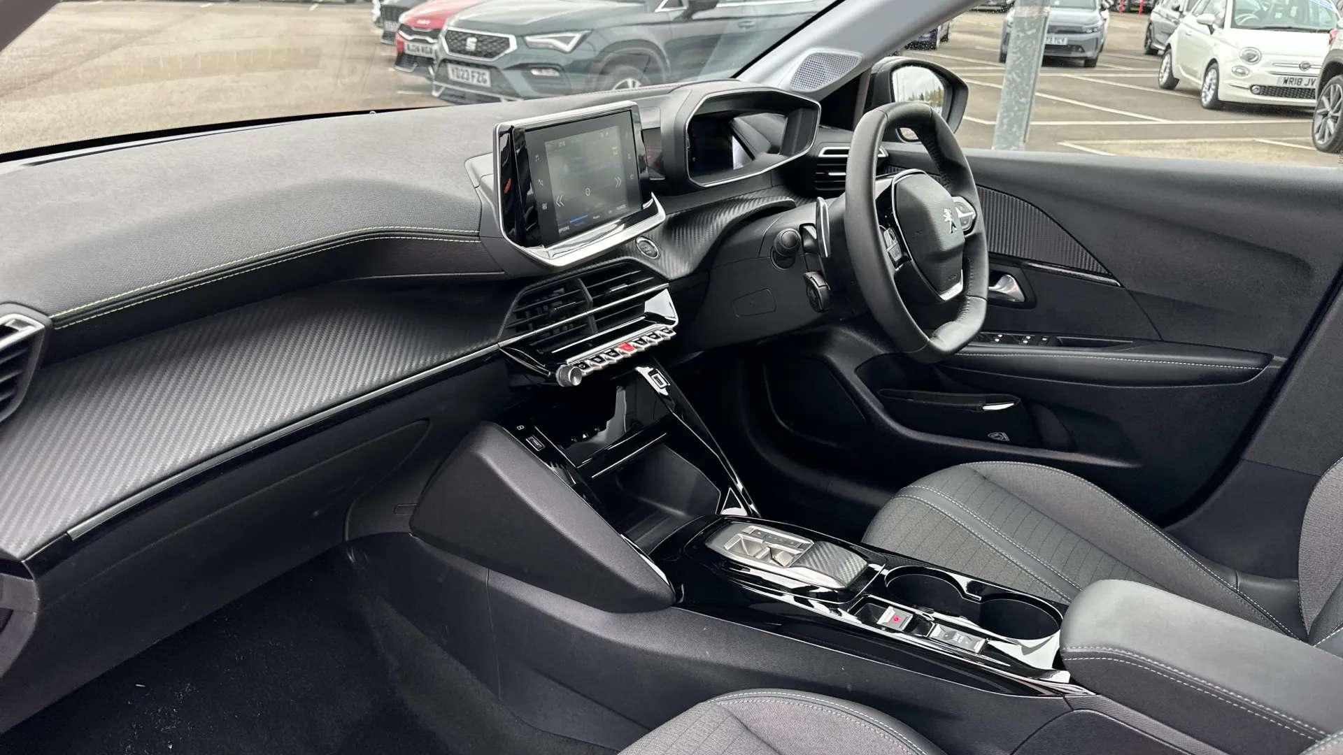 2024 PEUGEOT 208 2024 PEUGEOT 208