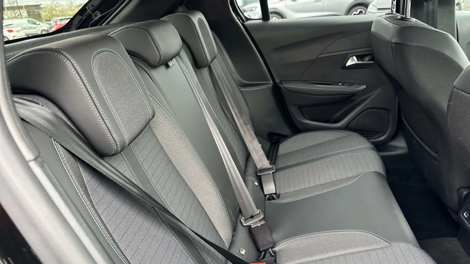 2024 PEUGEOT 208 2024 PEUGEOT 208