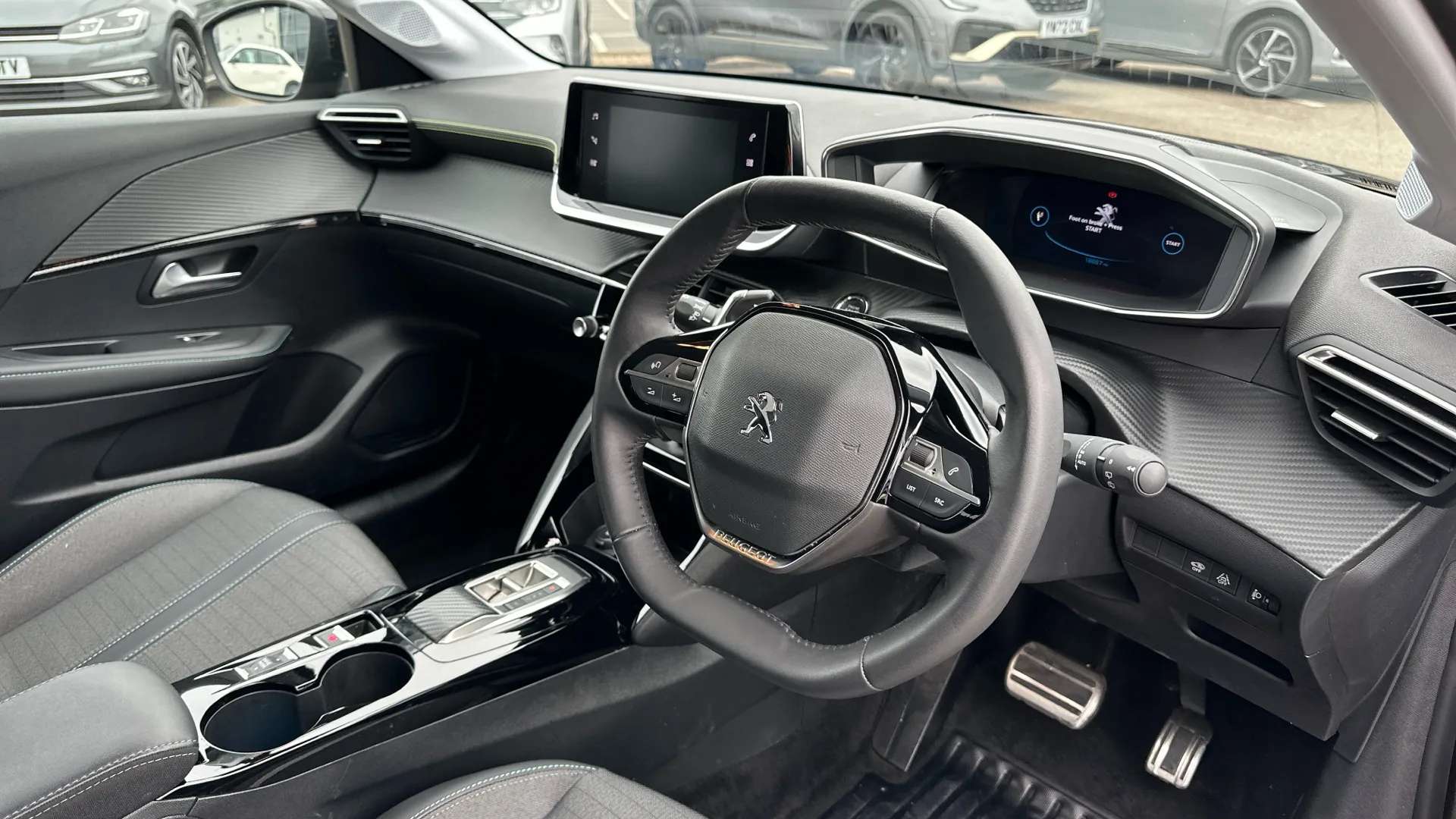 2024 PEUGEOT 208 2024 PEUGEOT 208