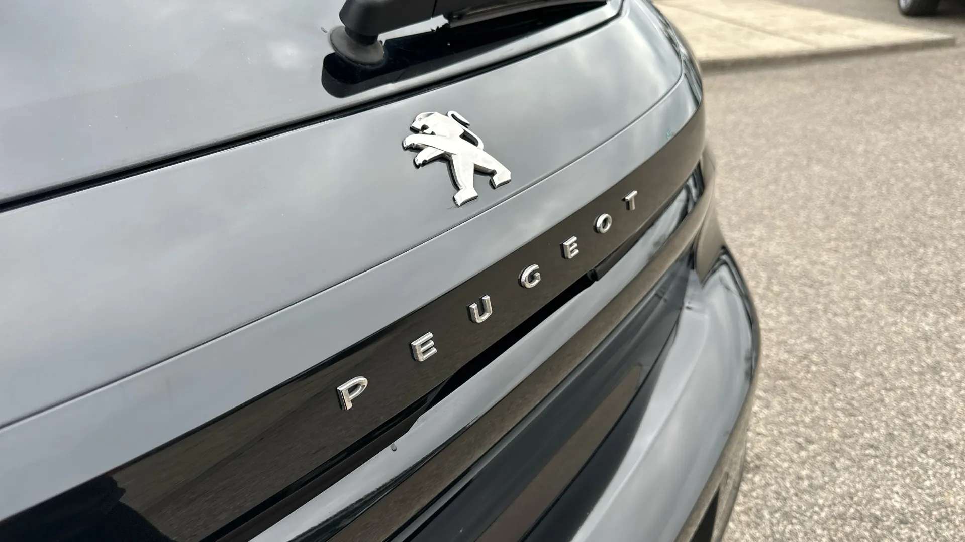 2024 PEUGEOT 208 2024 PEUGEOT 208