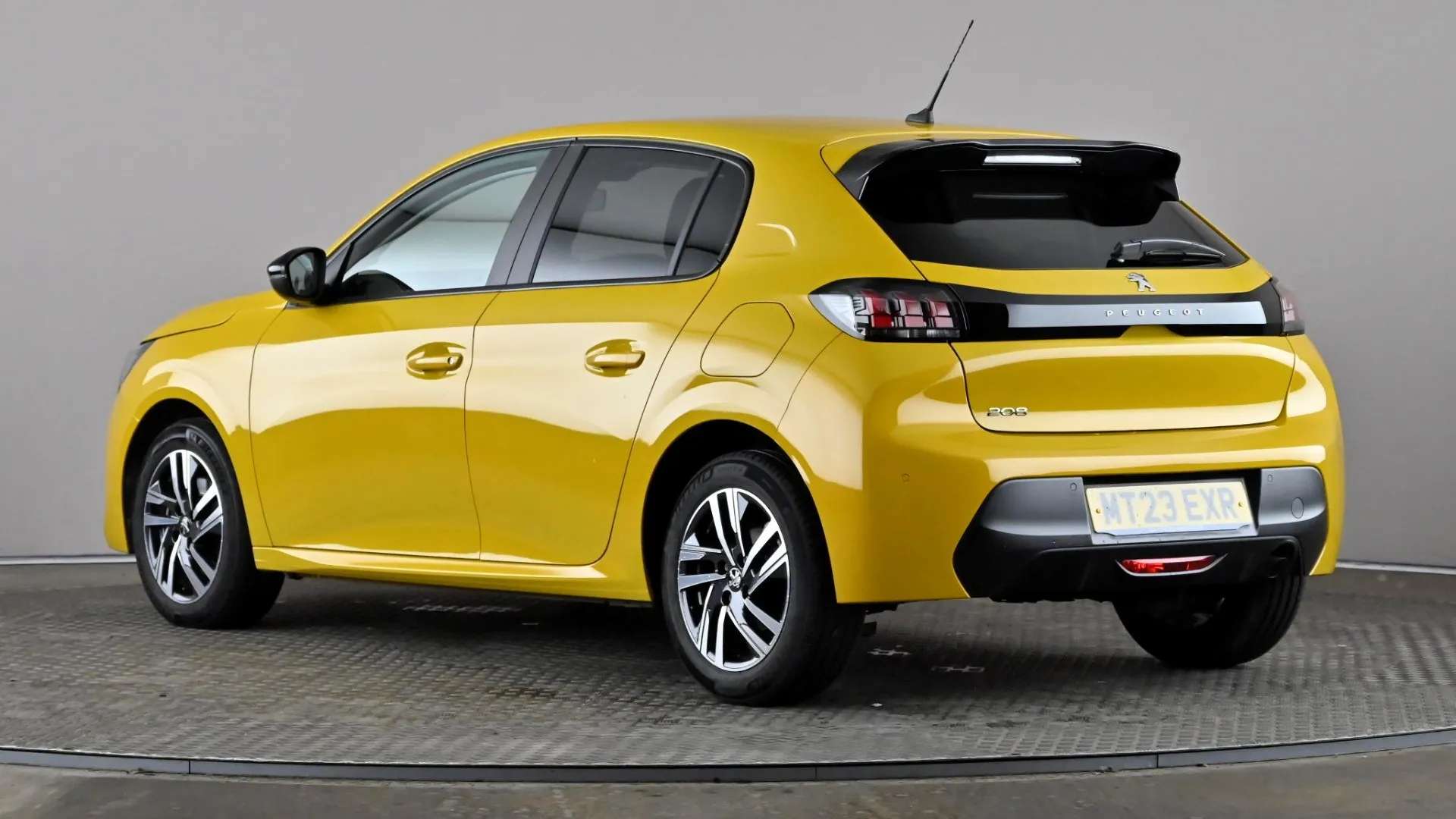 A 2023 PEUGEOT 208 1.2 PureTech 100 Active Premium + EAT8 A 2023 PEUGEOT 208 1.2 PureTech 100 Active Premium + EAT8
