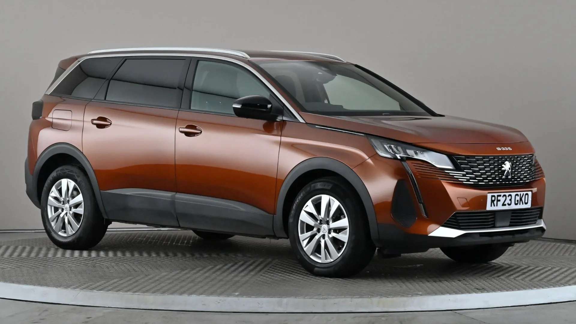 A 2023 PEUGEOT 5008 1.5 BlueHDi Allure Premium+ EAT8 A 2023 PEUGEOT 5008 1.5 BlueHDi Allure Premium+ EAT8